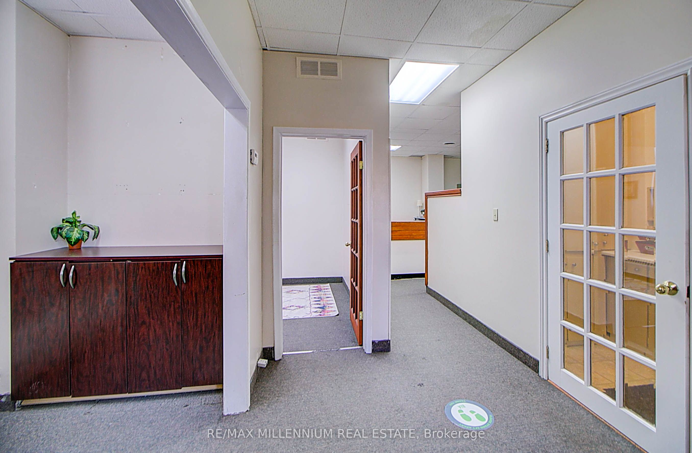 101 Dundas Street 302 Property Photo 12