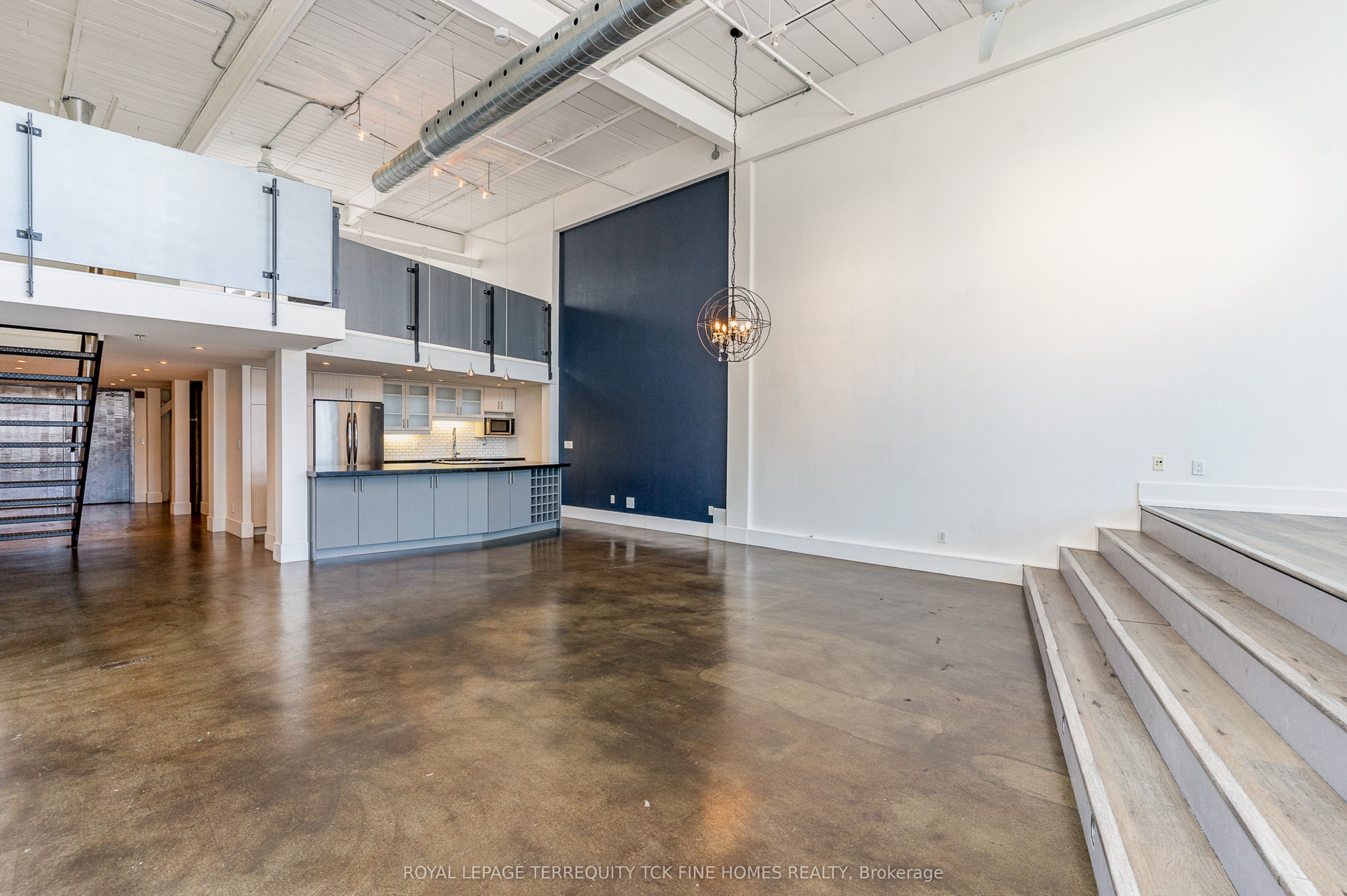 1173 Dundas Street E 225 Property Photo 8