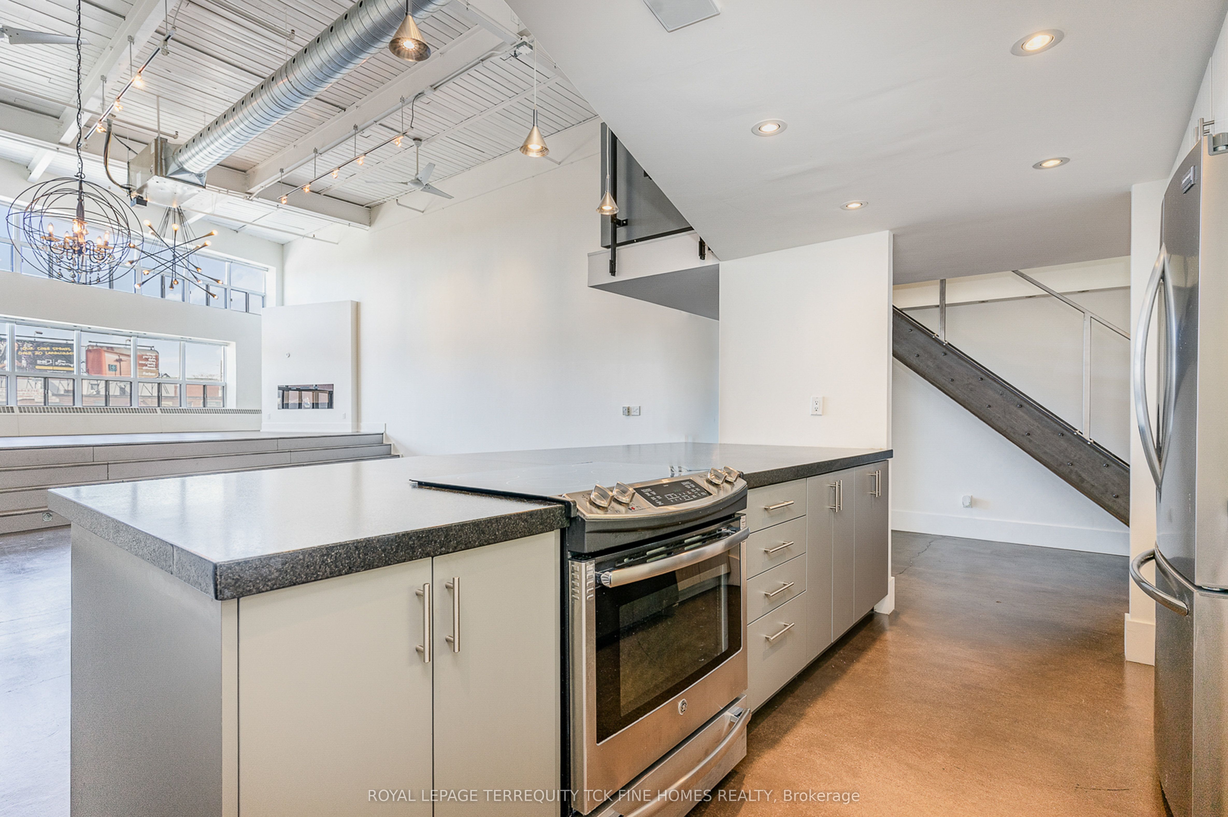 1173 Dundas Street E 225 Property Photo 12