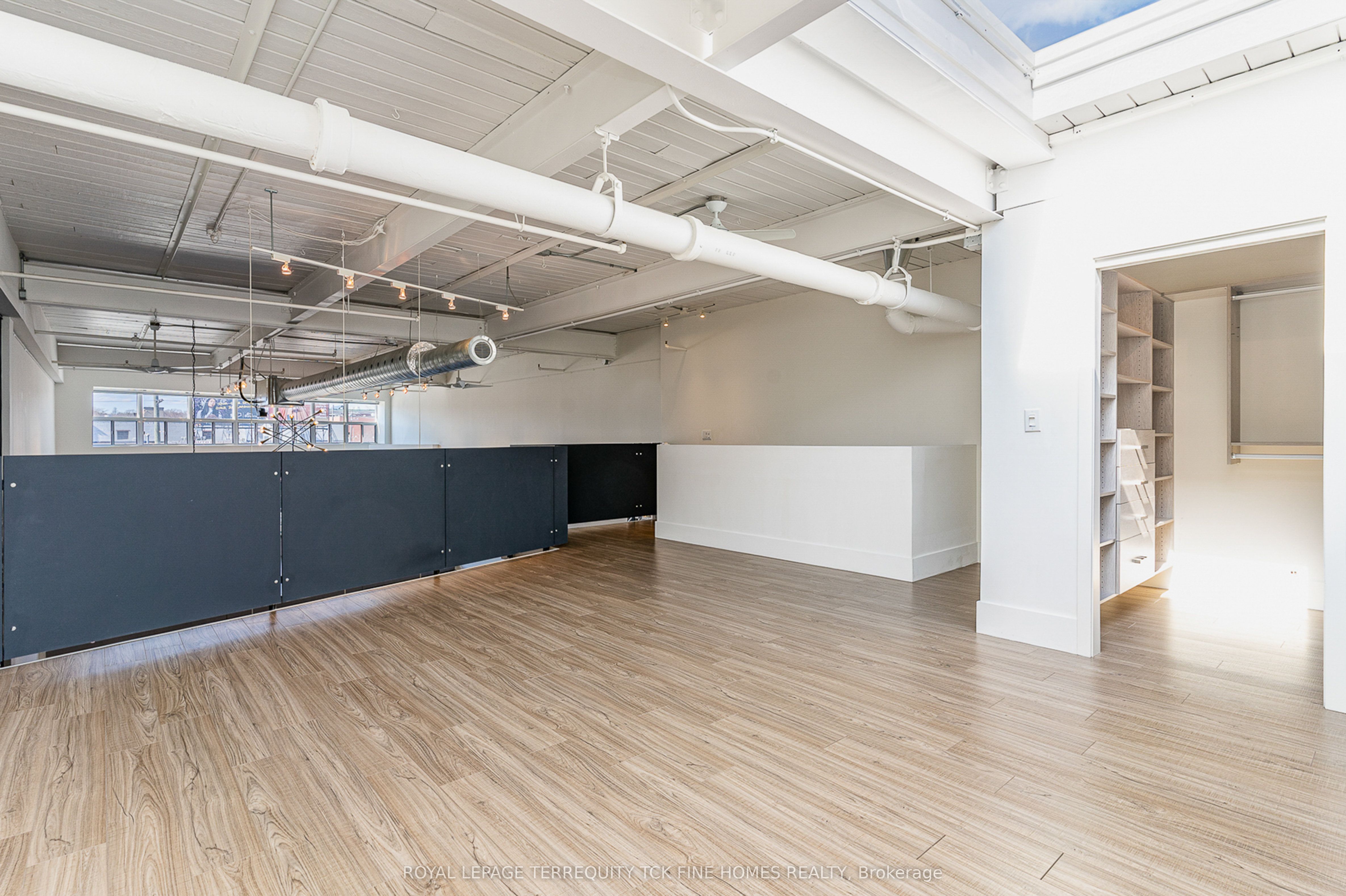 1173 Dundas Street E 225 Property Photo 21