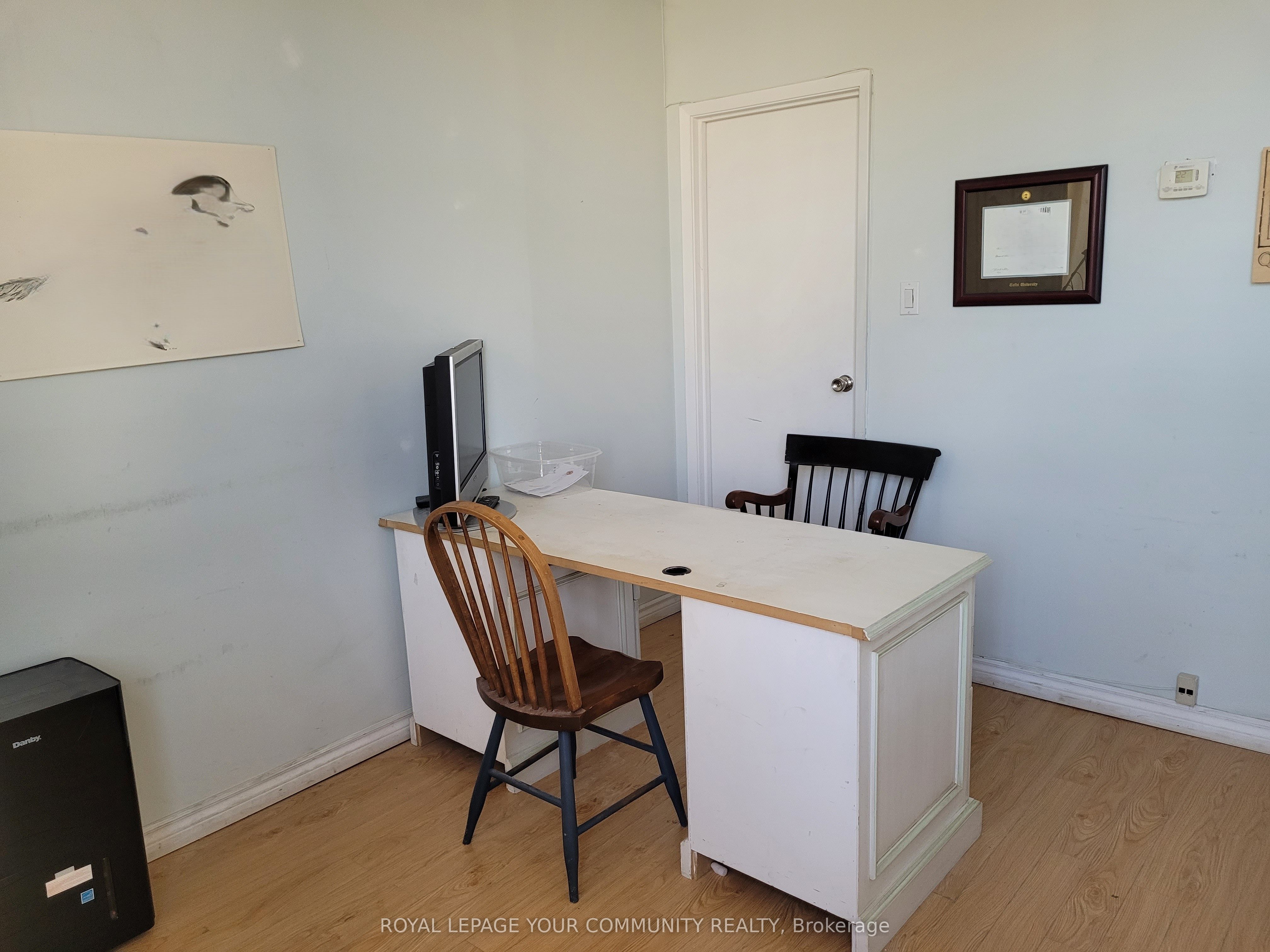 #6 - 90 Ironside Crescent Property Photo 14