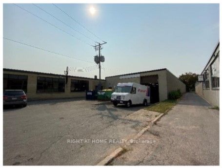 15 Curity Avenue Property Photo 7