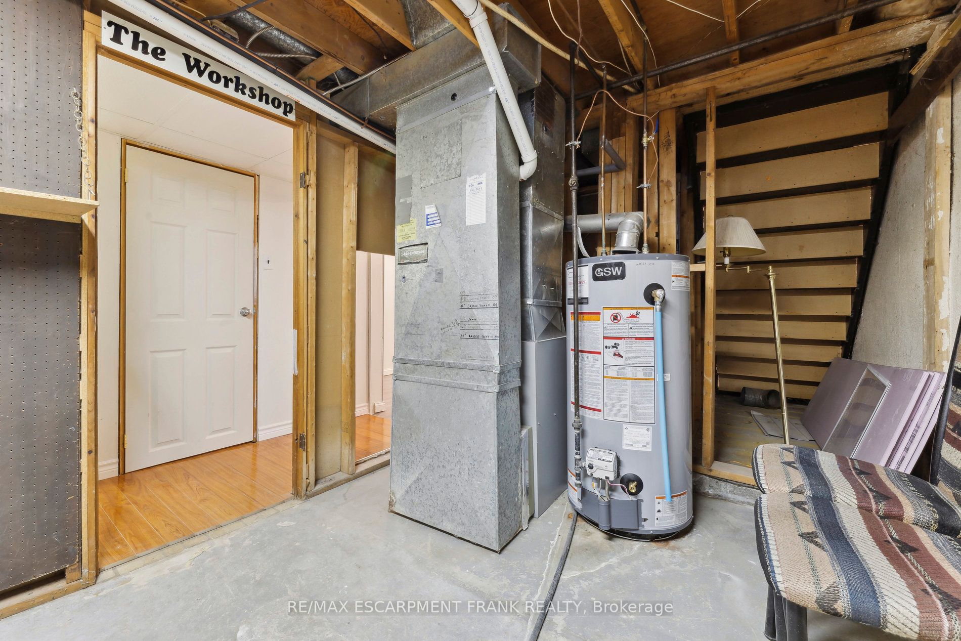 647 Balsam Crescent Property Photo 27