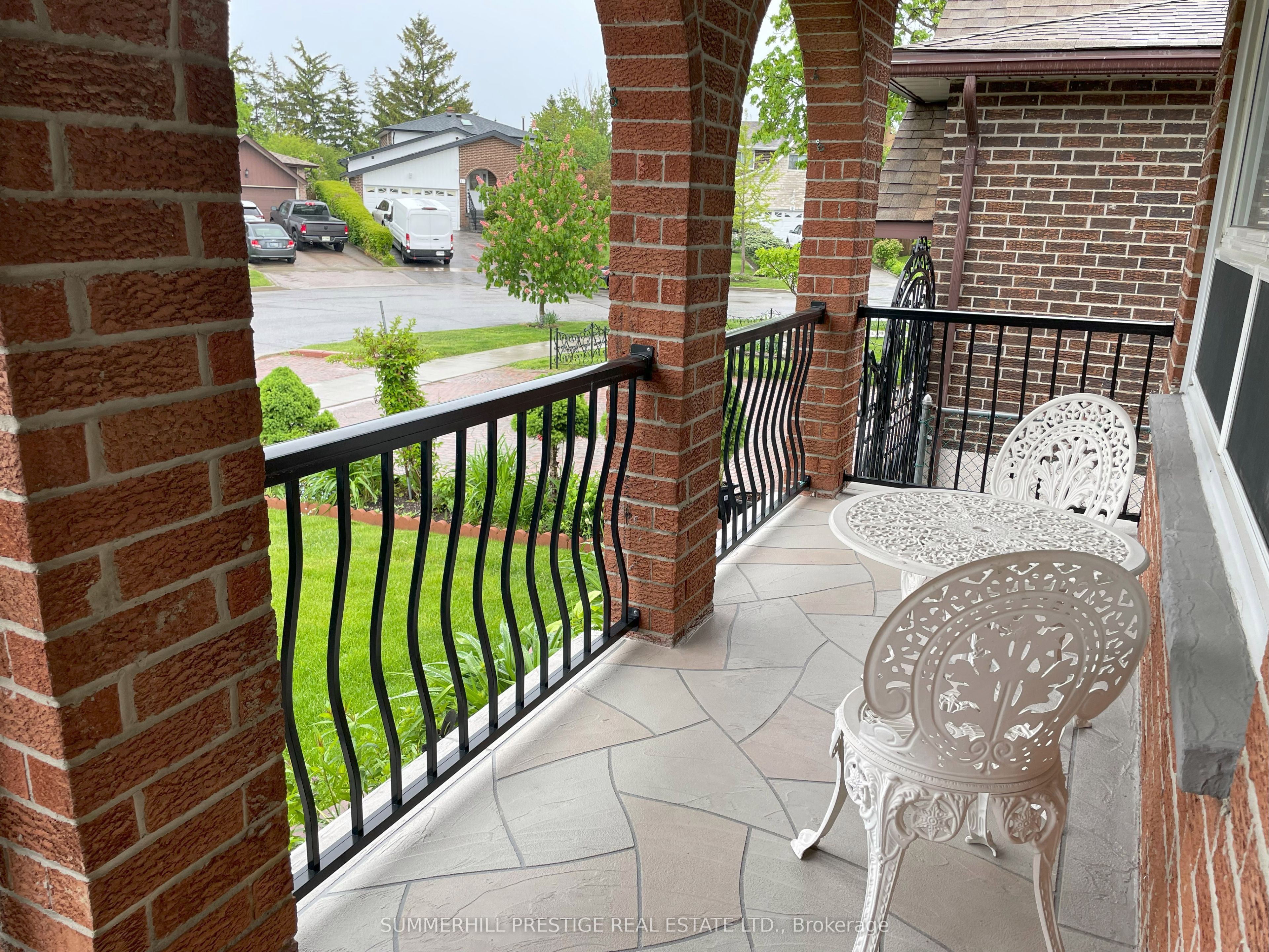 20 Cleethorpes Boulevard Property Photo 3