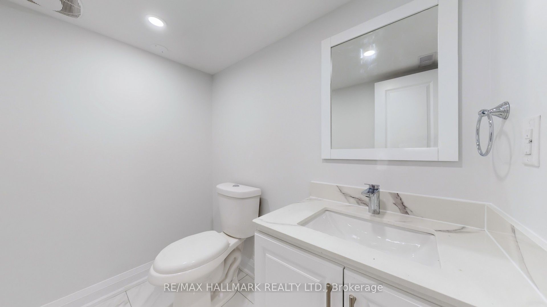 1035 Beatrice Street E Bsmt Property Photo 25