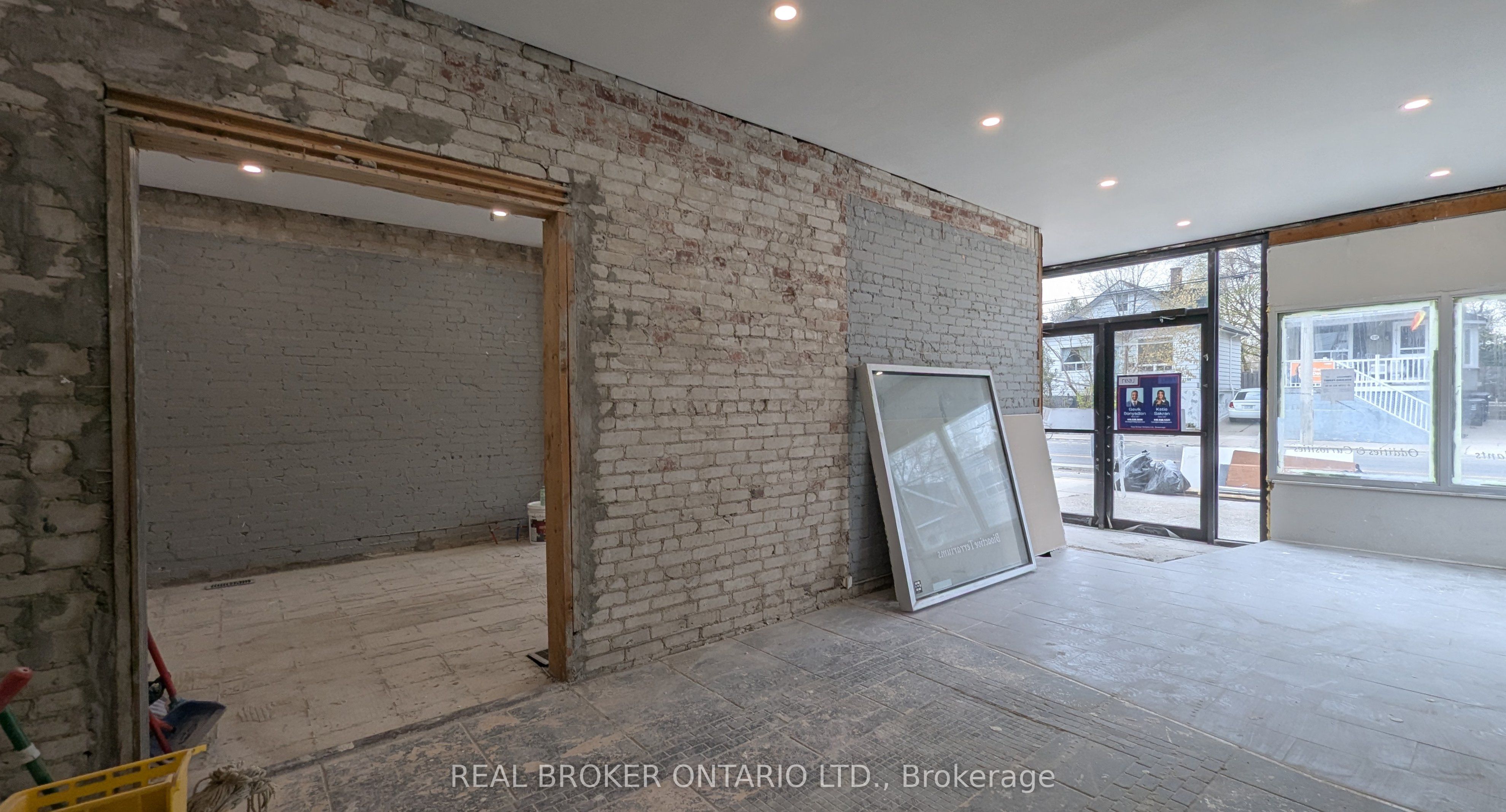 1200 Woodbine Avenue Property Photo 2