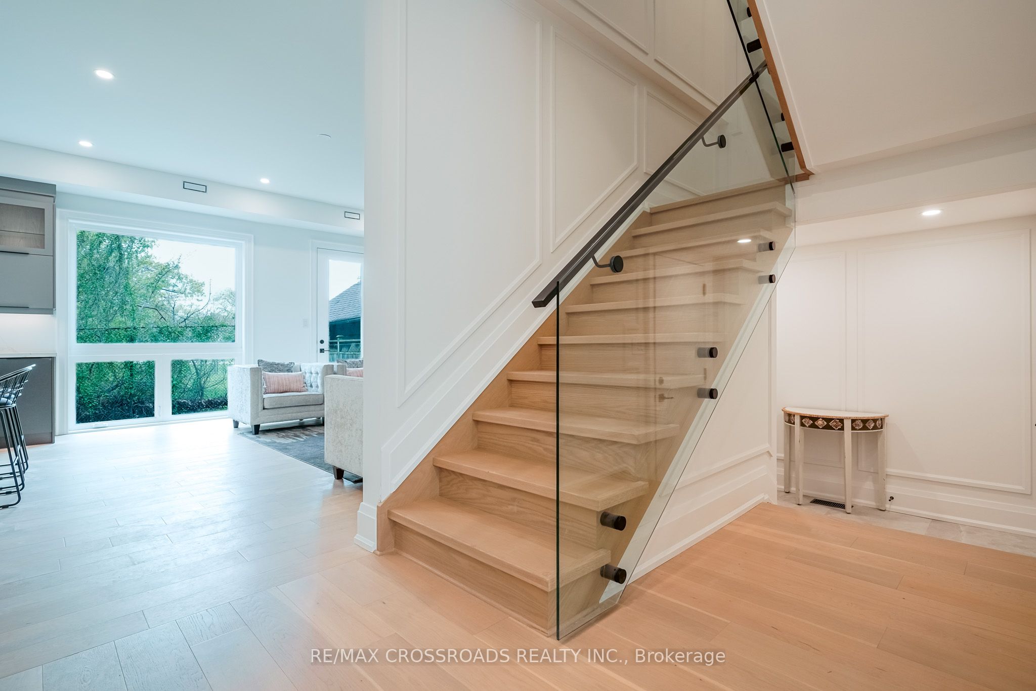 112 Blantyre Avenue Property Photo 18