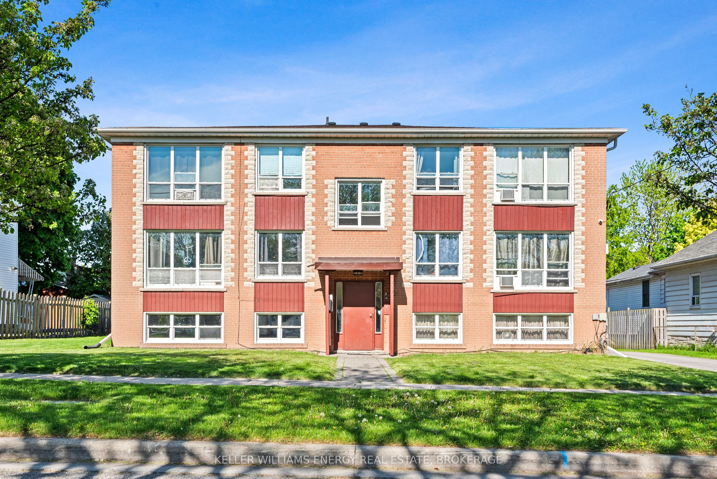 117 Cromwell Avenue 1-6 Property Photo 1
