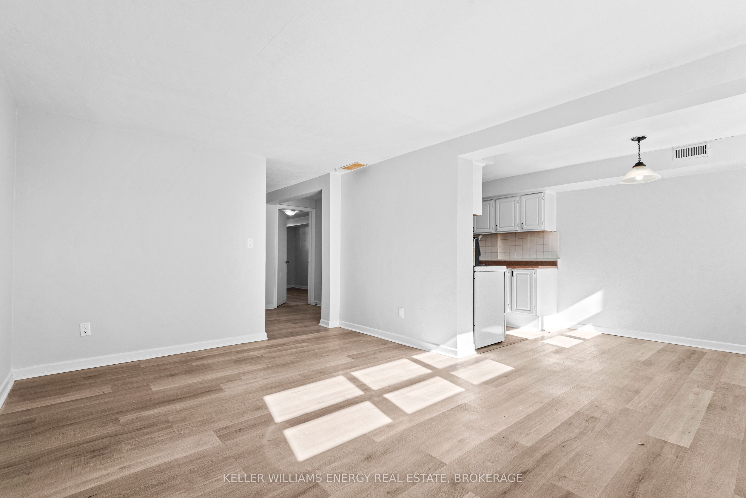 117 Cromwell Avenue 1-6 Property Photo 11