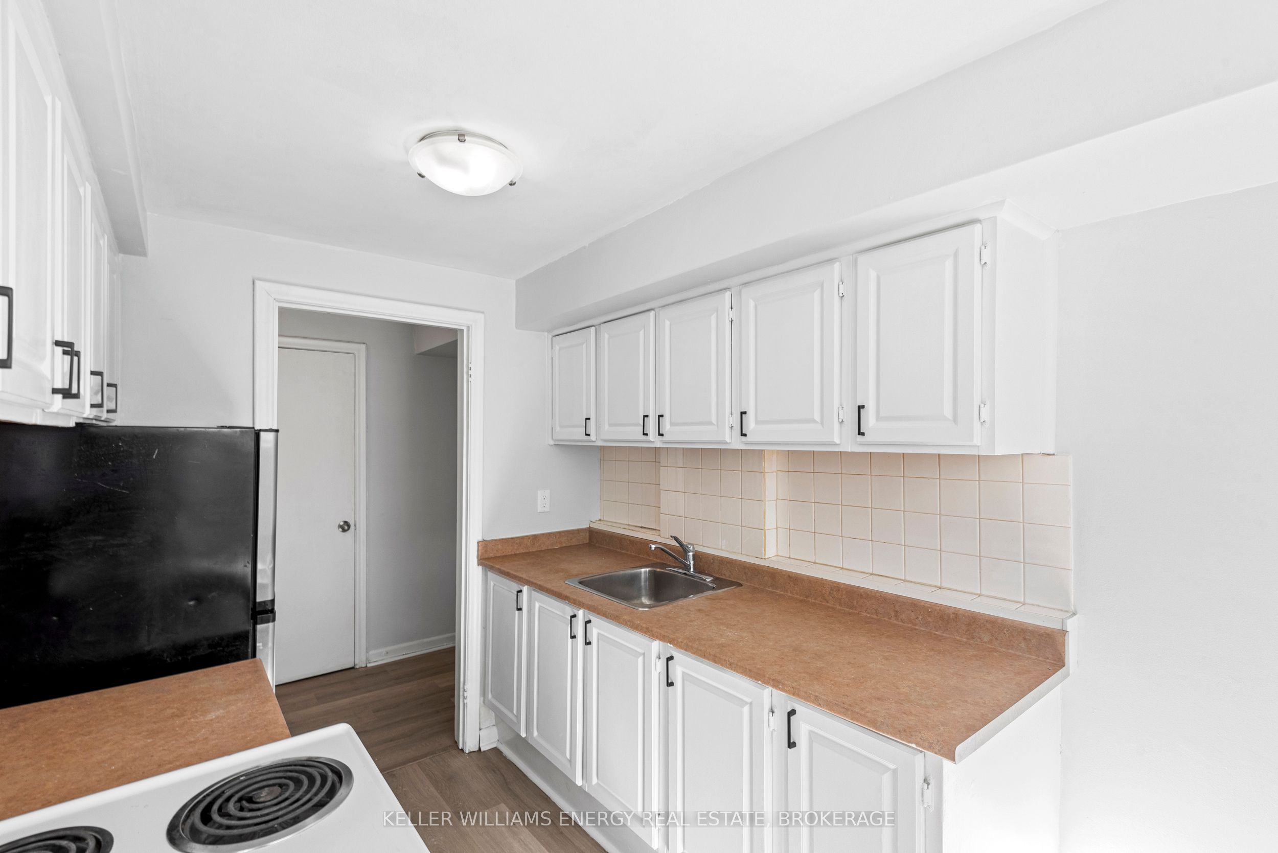 117 Cromwell Avenue 1-6 Property Photo 14