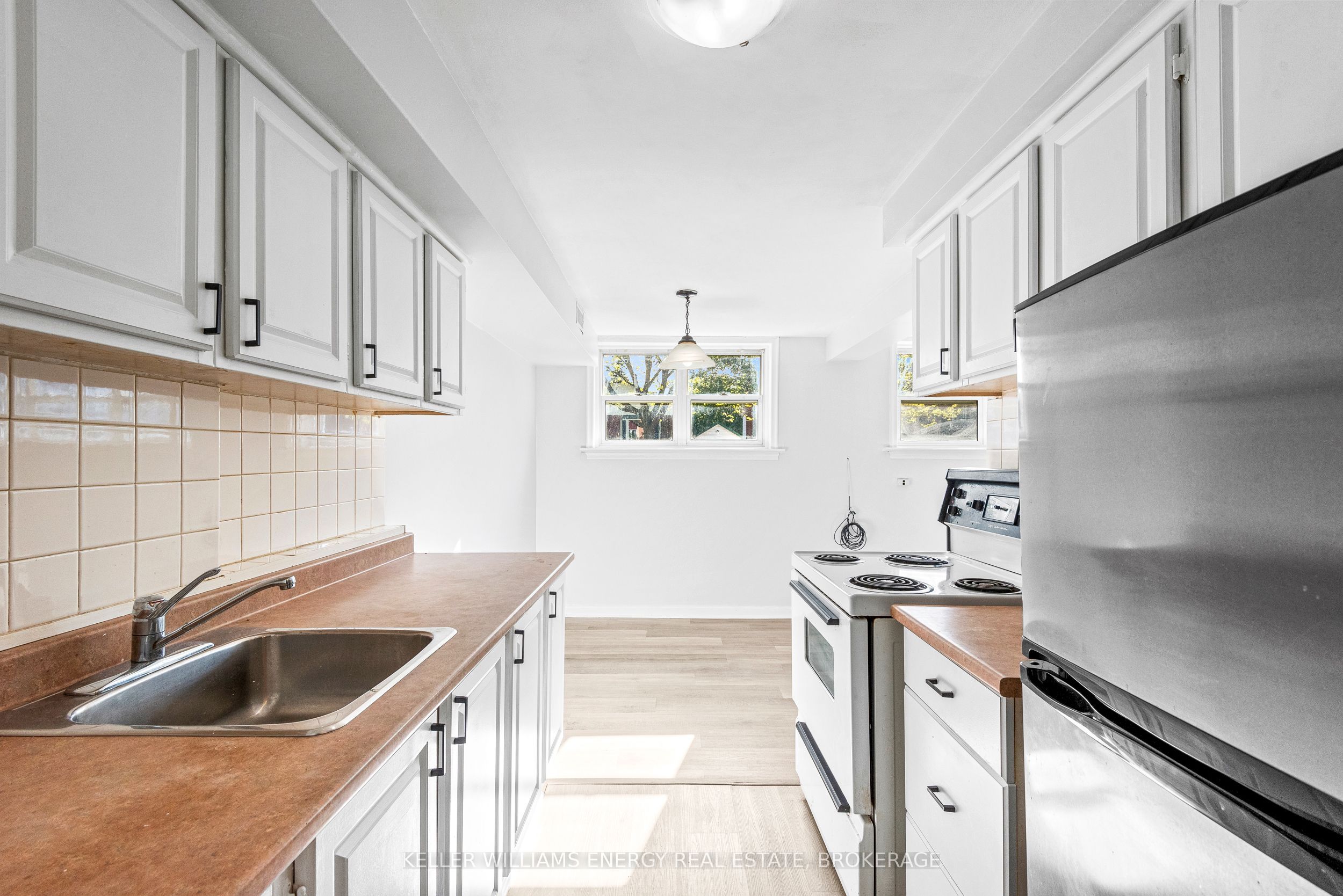 117 Cromwell Avenue 1-6 Property Photo 15