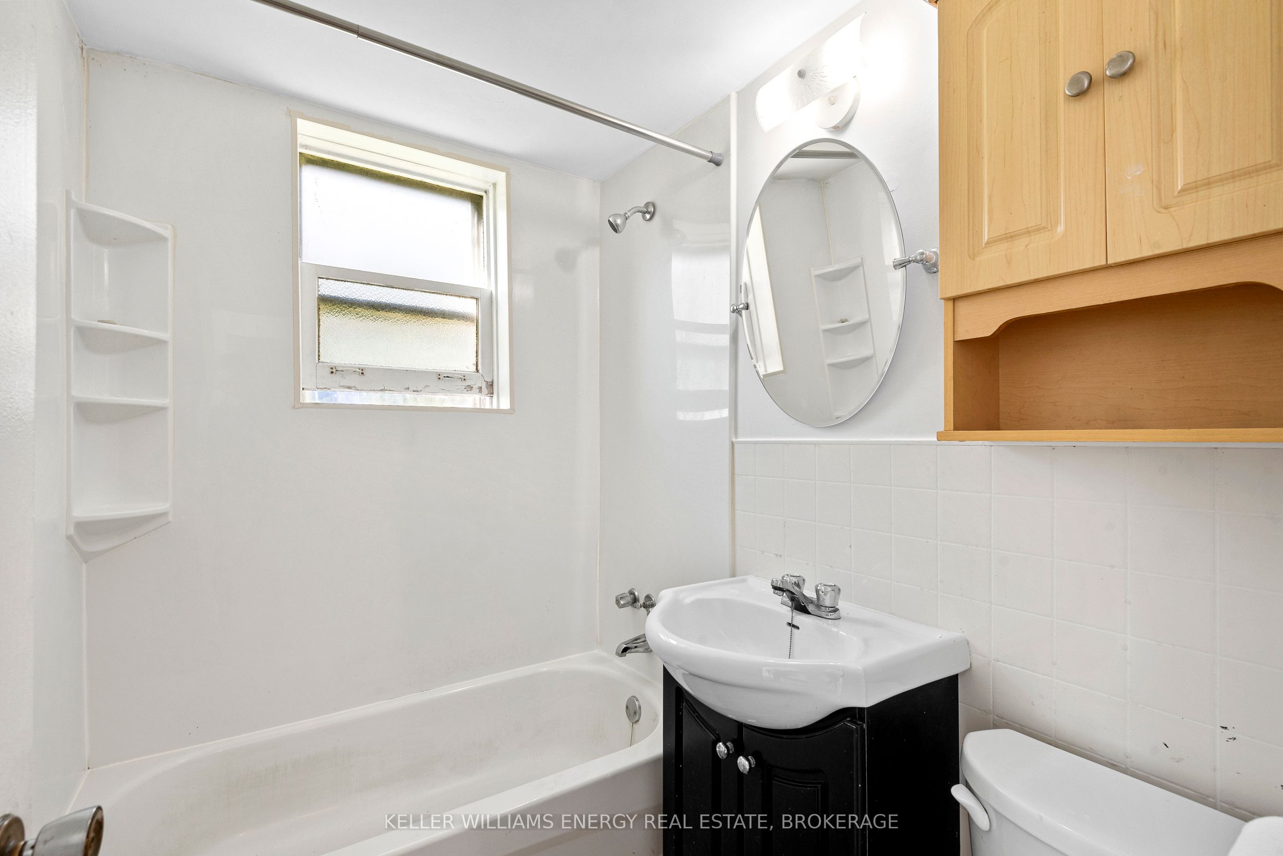 117 Cromwell Avenue 1-6 Property Photo 21
