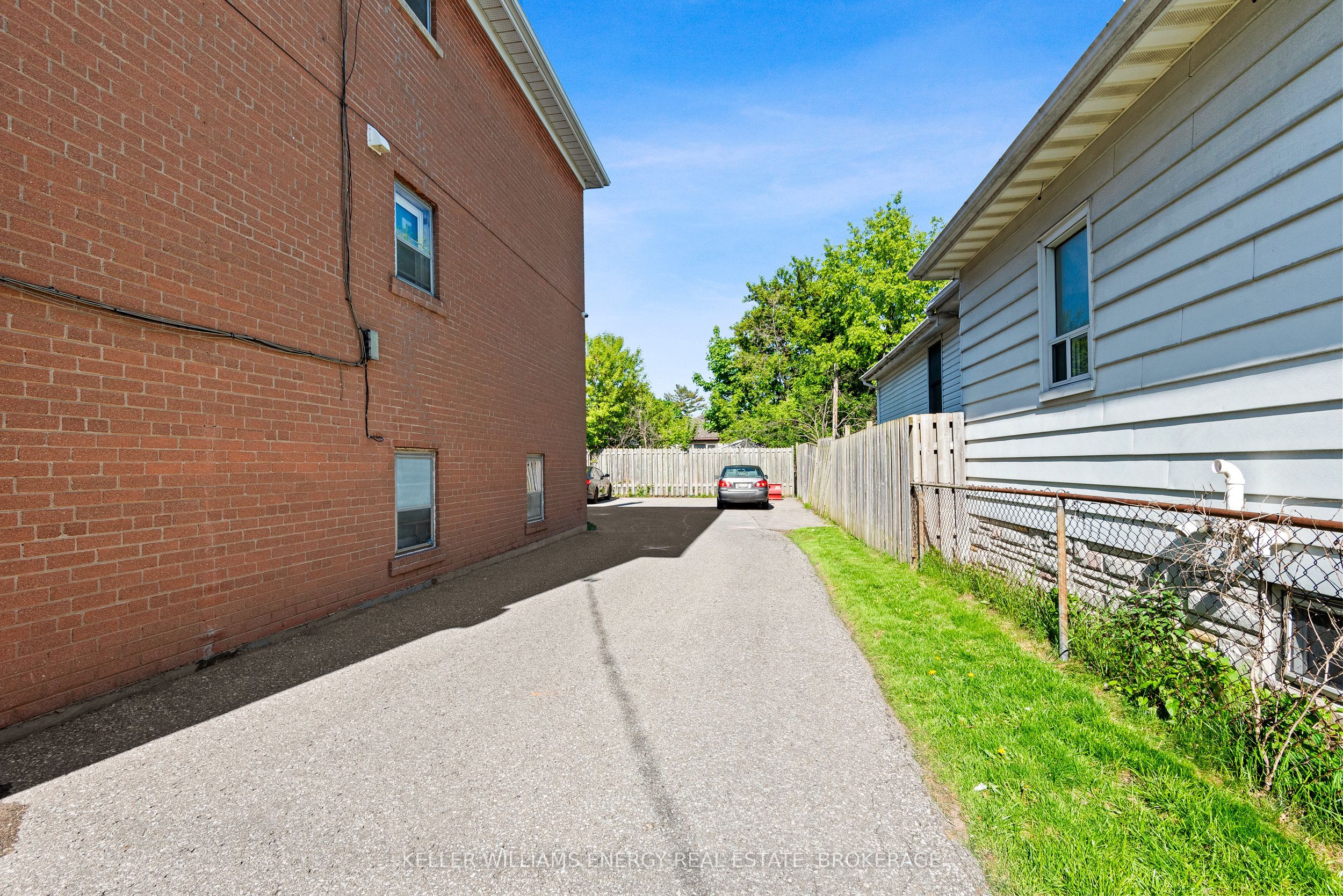 117 Cromwell Avenue 1-6 Property Photo 25