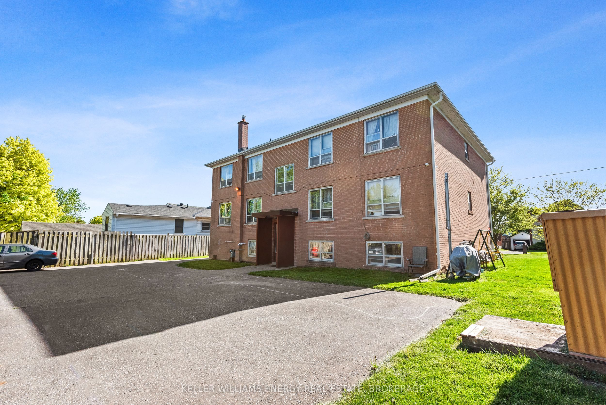 117 Cromwell Avenue 1-6 Property Photo 27