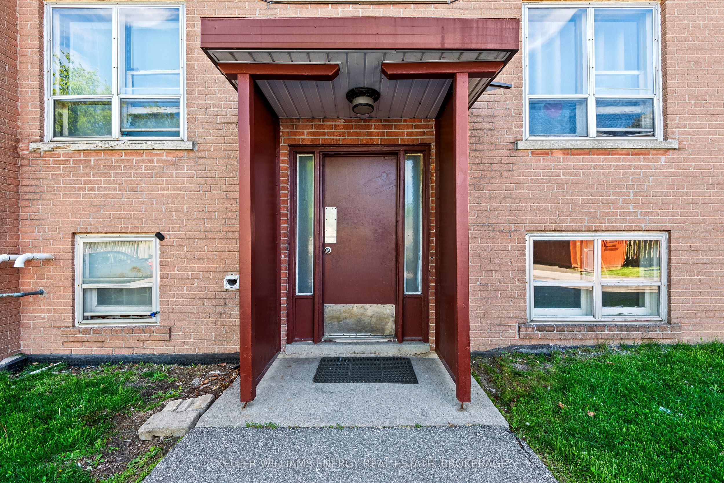 117 Cromwell Avenue 1-6 Property Photo 30