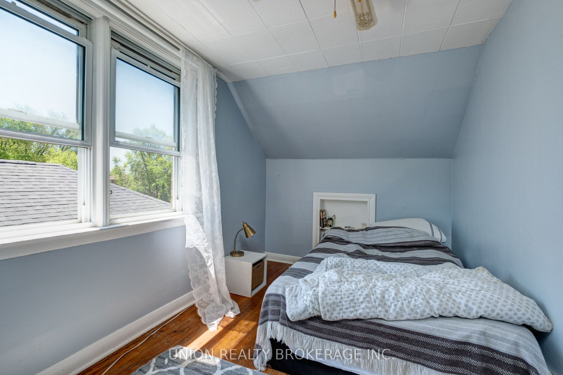 72 Sandown Avenue Property Photo 15