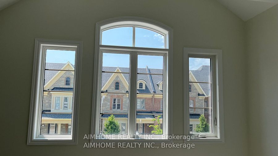 20 Clutterbuck Lane Property Photo 1