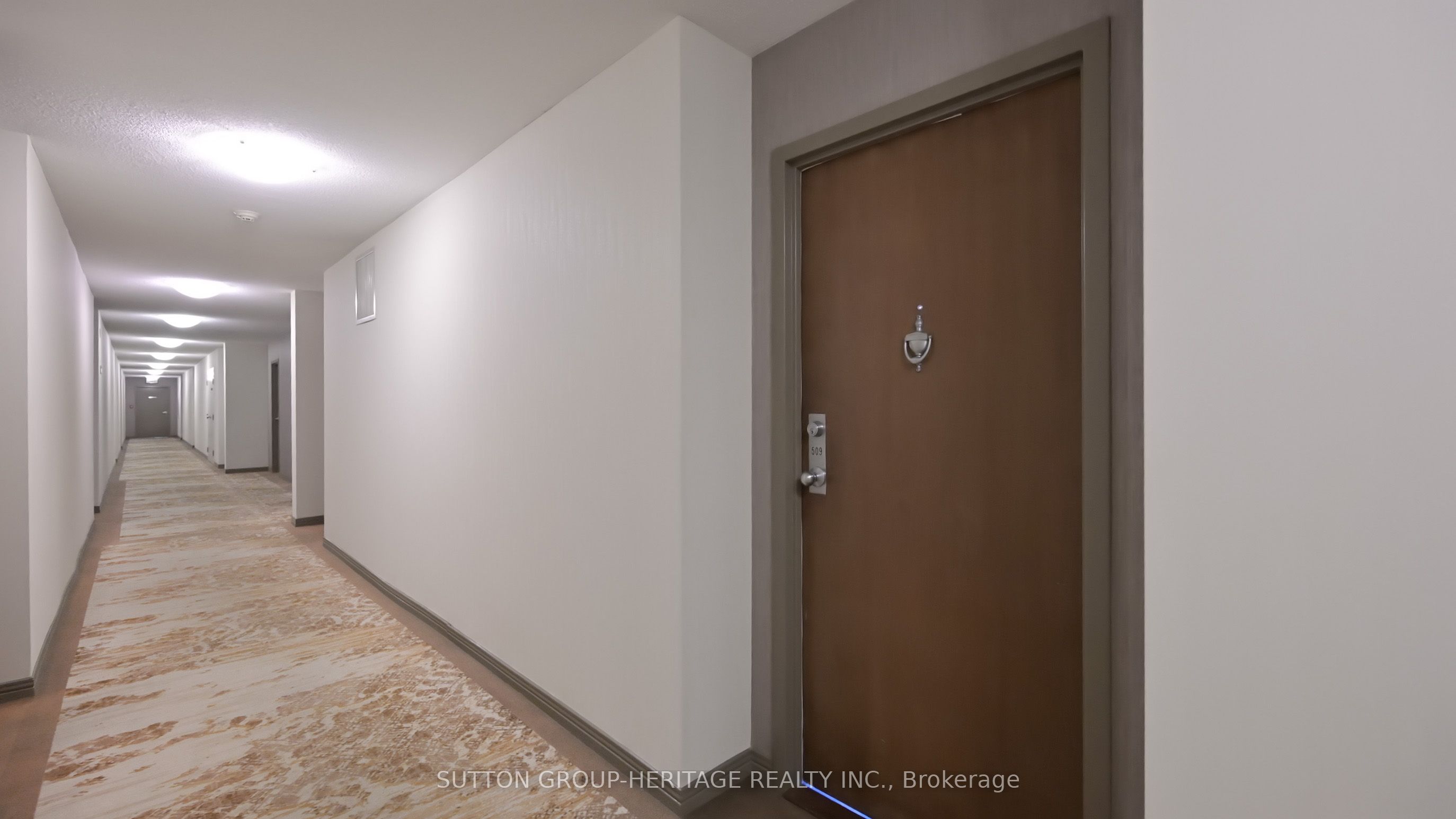 711 Rossland Road E 509 Property Photo 24