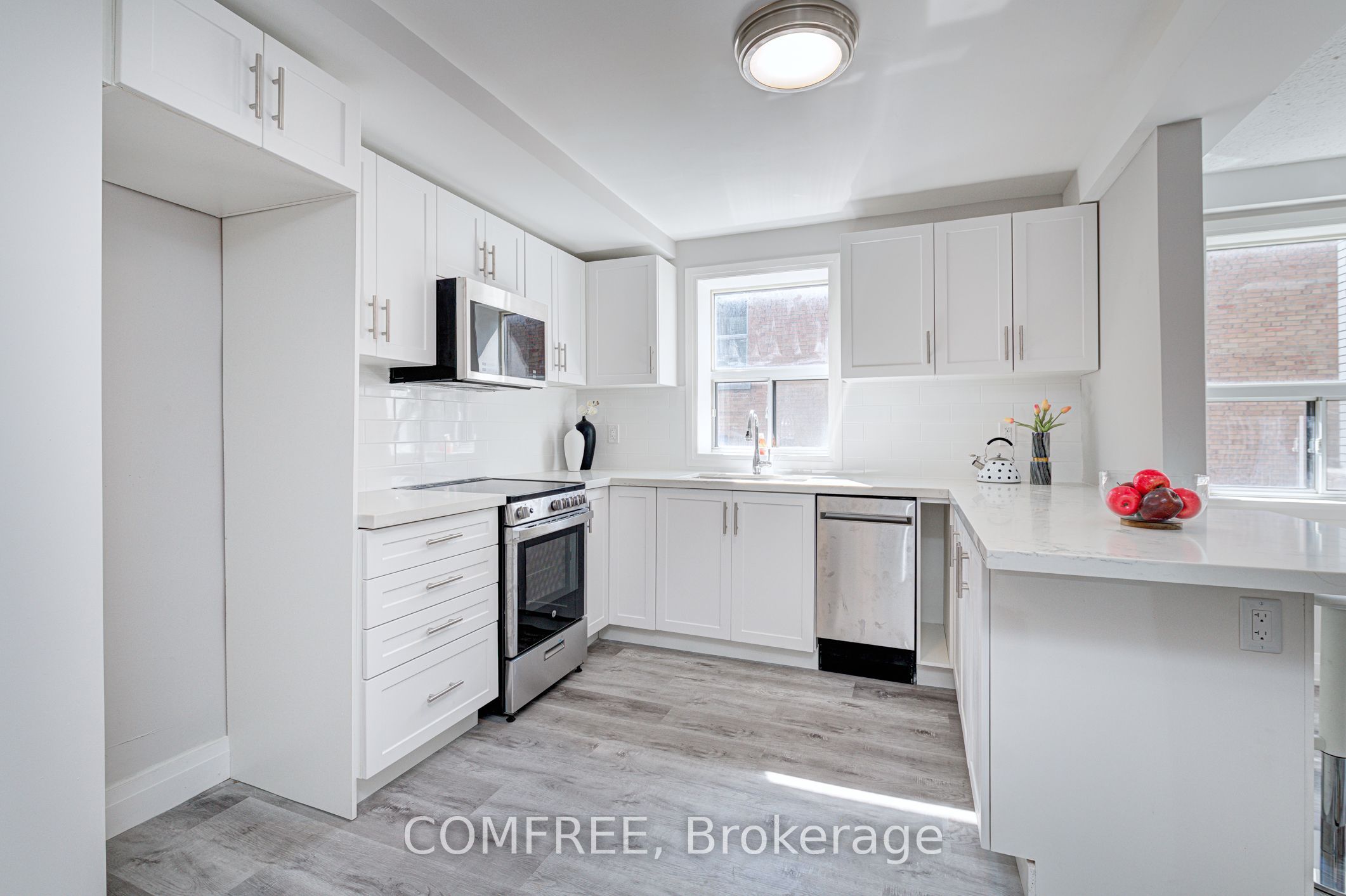 1161 O'connor Drive Property Photo 2