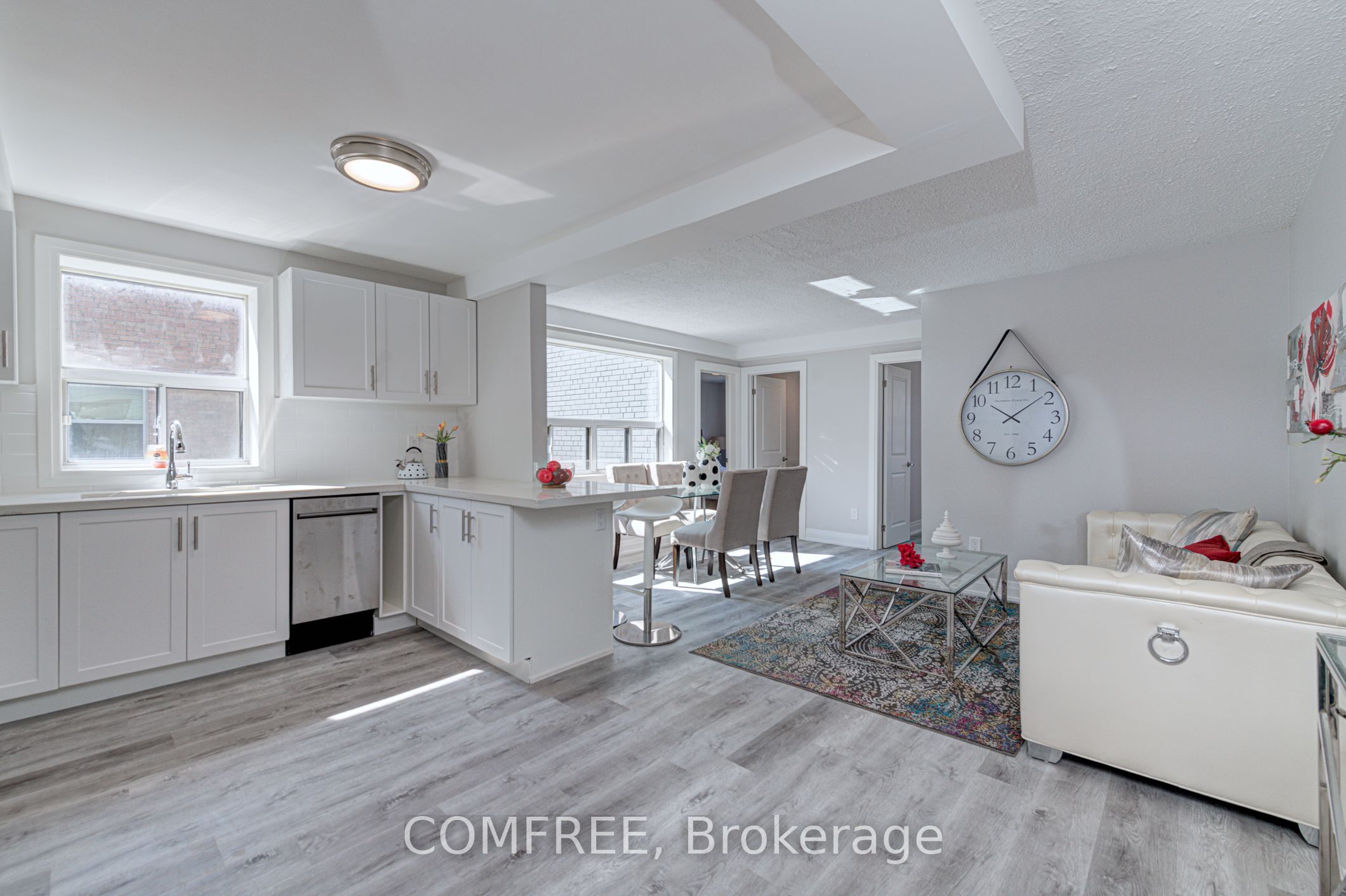 1161 O'connor Drive Property Photo 3