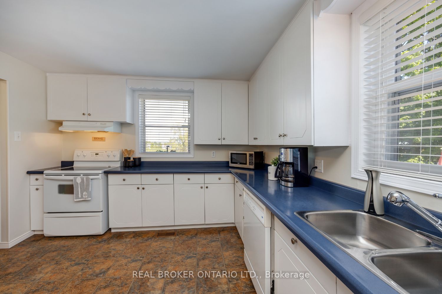 2359 Baseline Road Property Photo 8