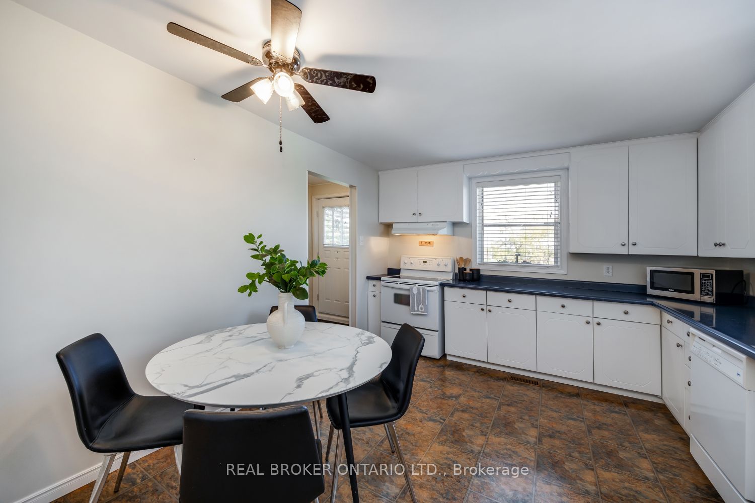 2359 Baseline Road Property Photo 9