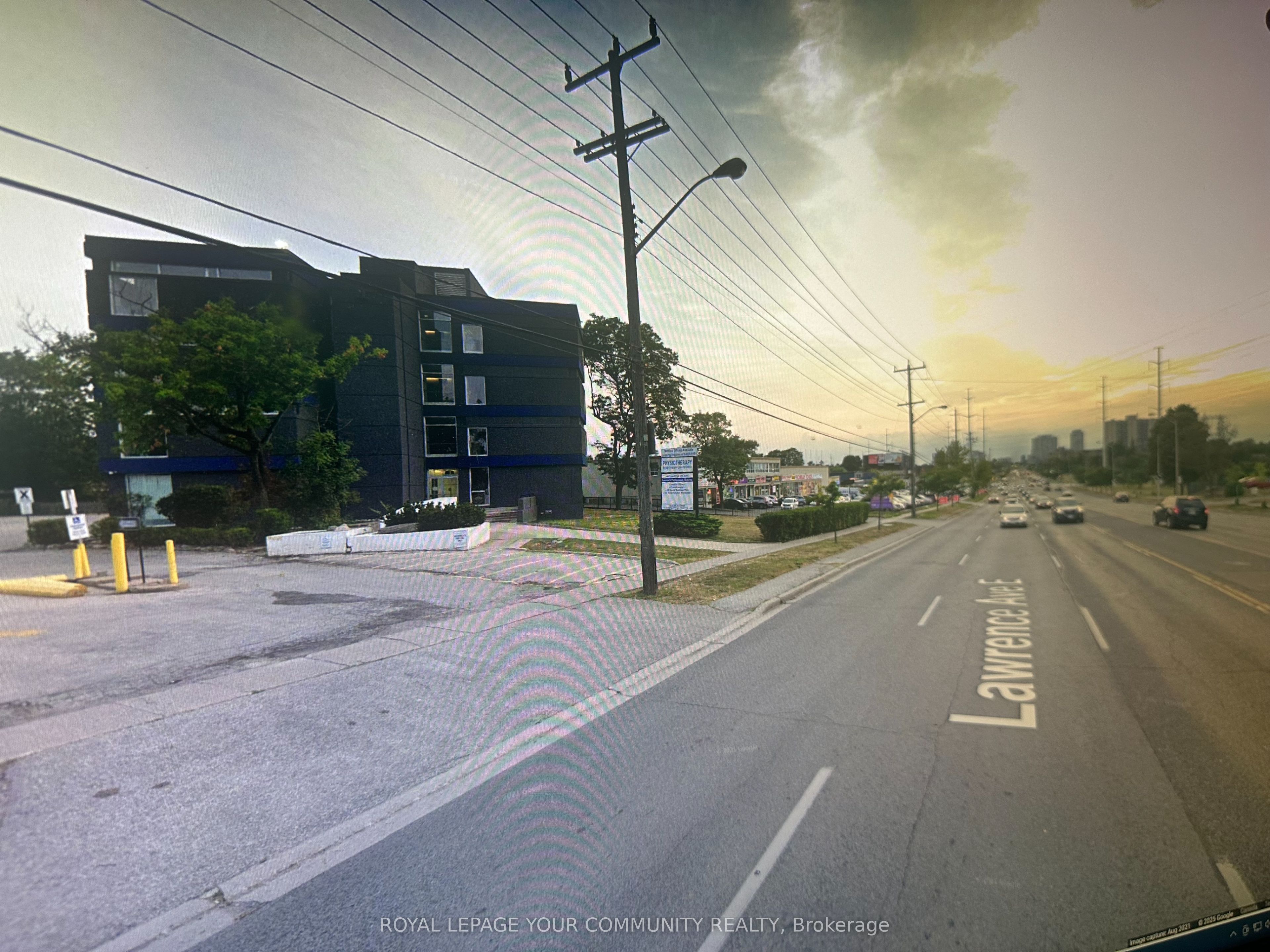 #307 & 308 - 2901 Lawrence Avenue Property Photo 1