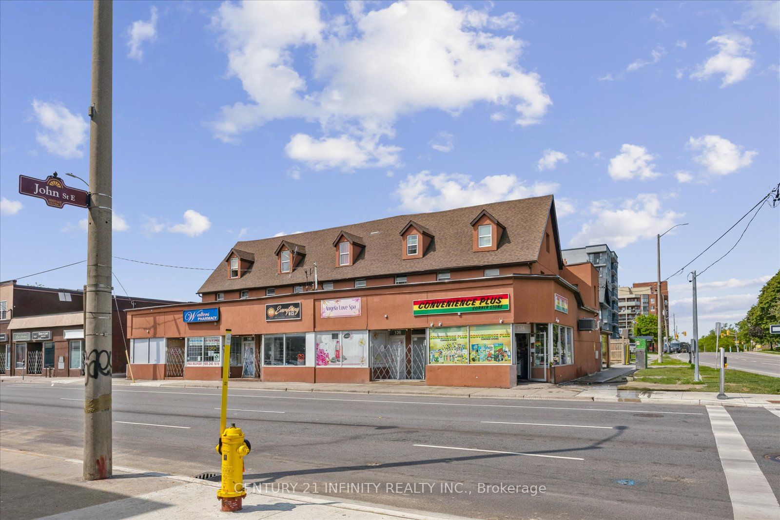 134-142 Simcoe Street S Property Photo 3