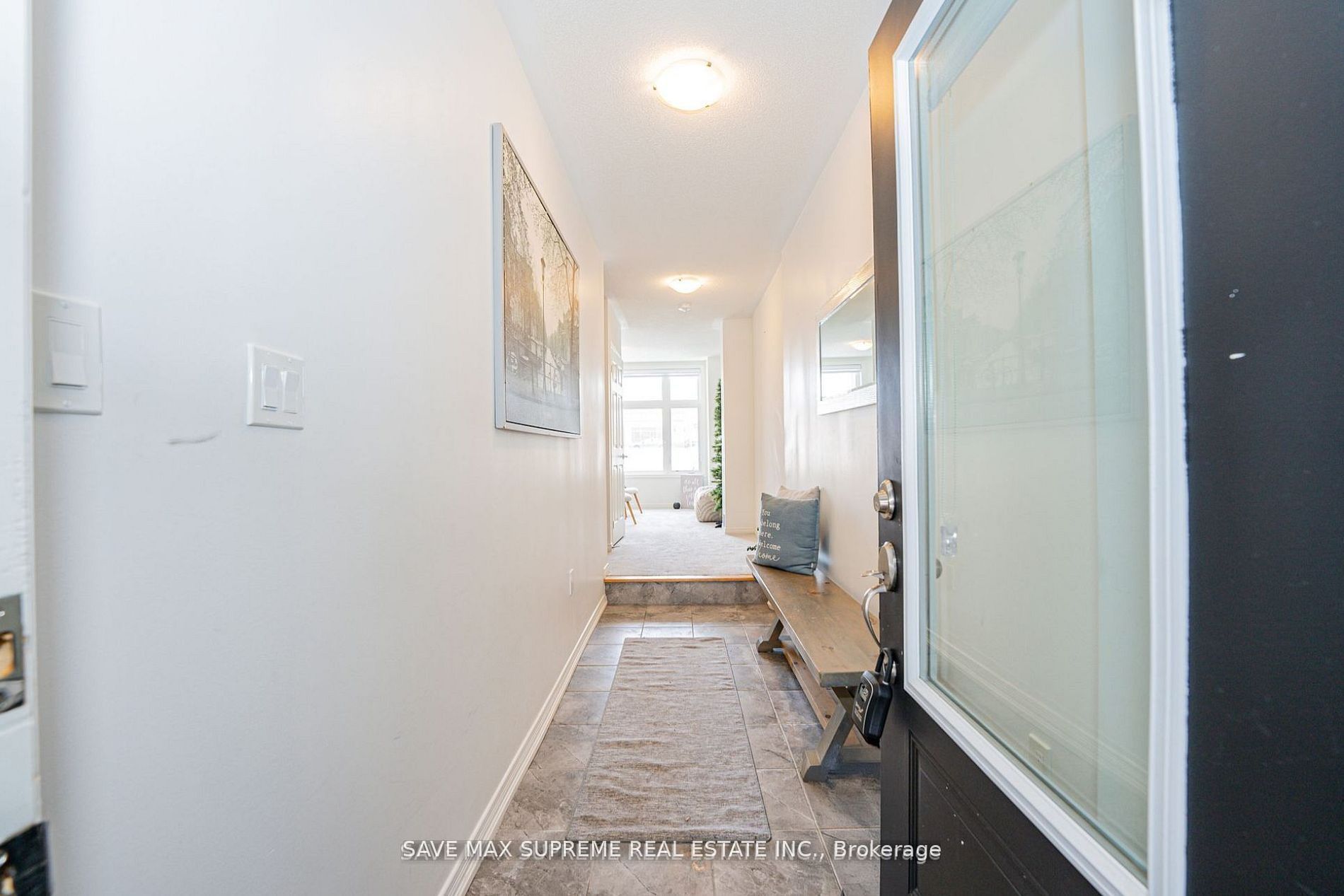 1397 Coral Springs Path Property Photo 3