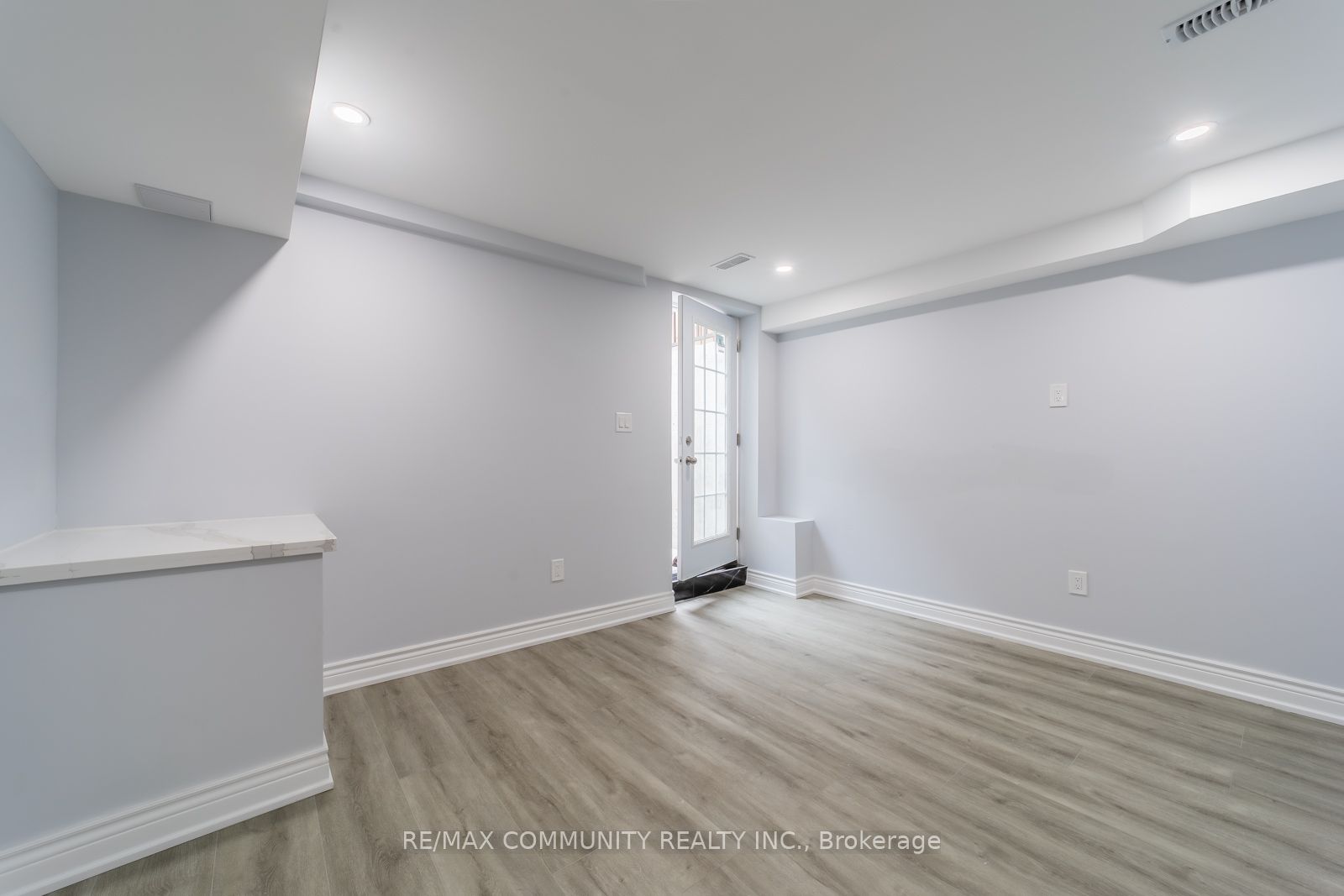 59 Jolly Way Property Photo 5