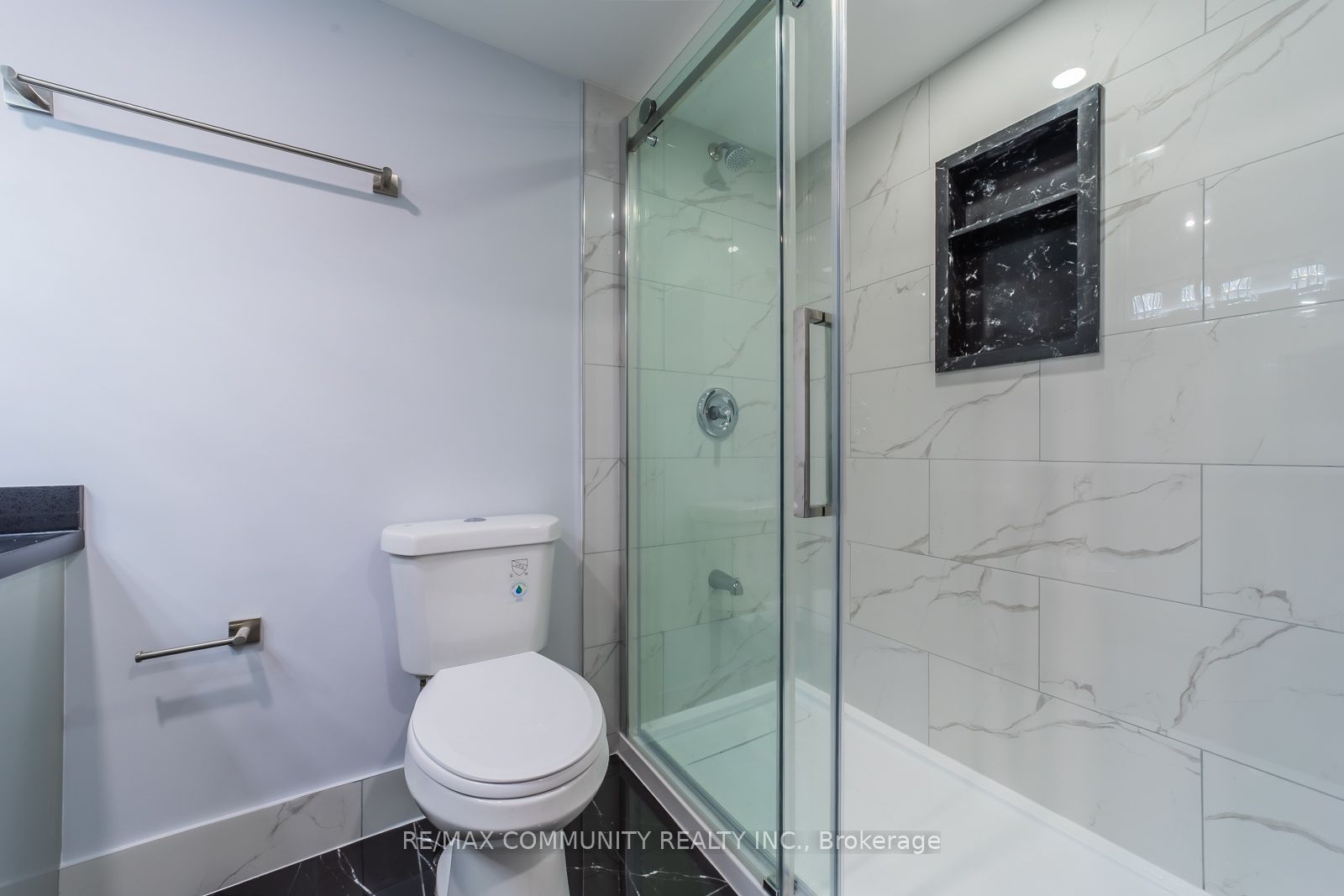 59 Jolly Way Property Photo 11