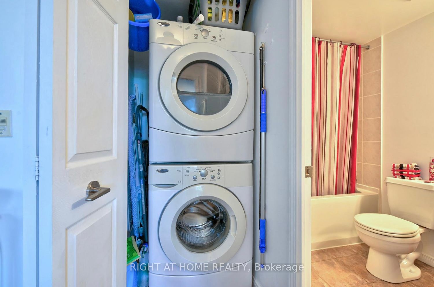 #216 - 340 Watson Street Property Photo 17