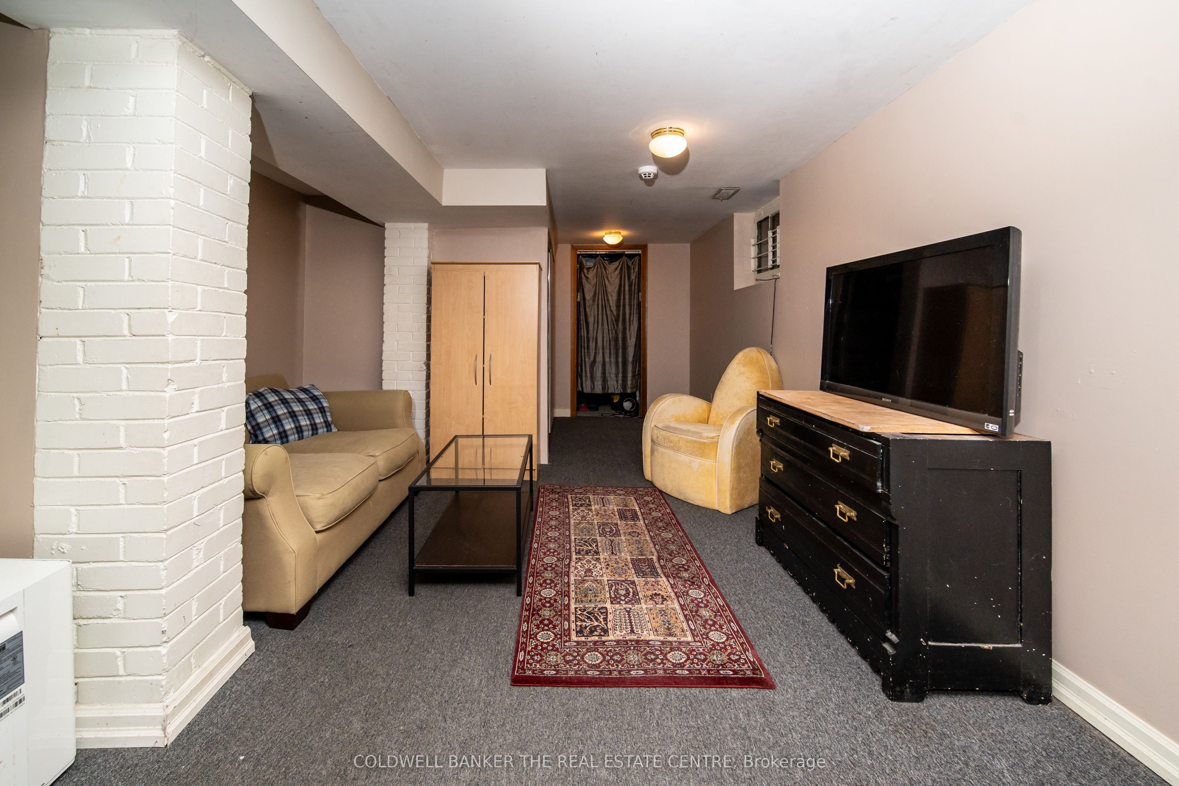503 Scarborough Road Property Photo 19