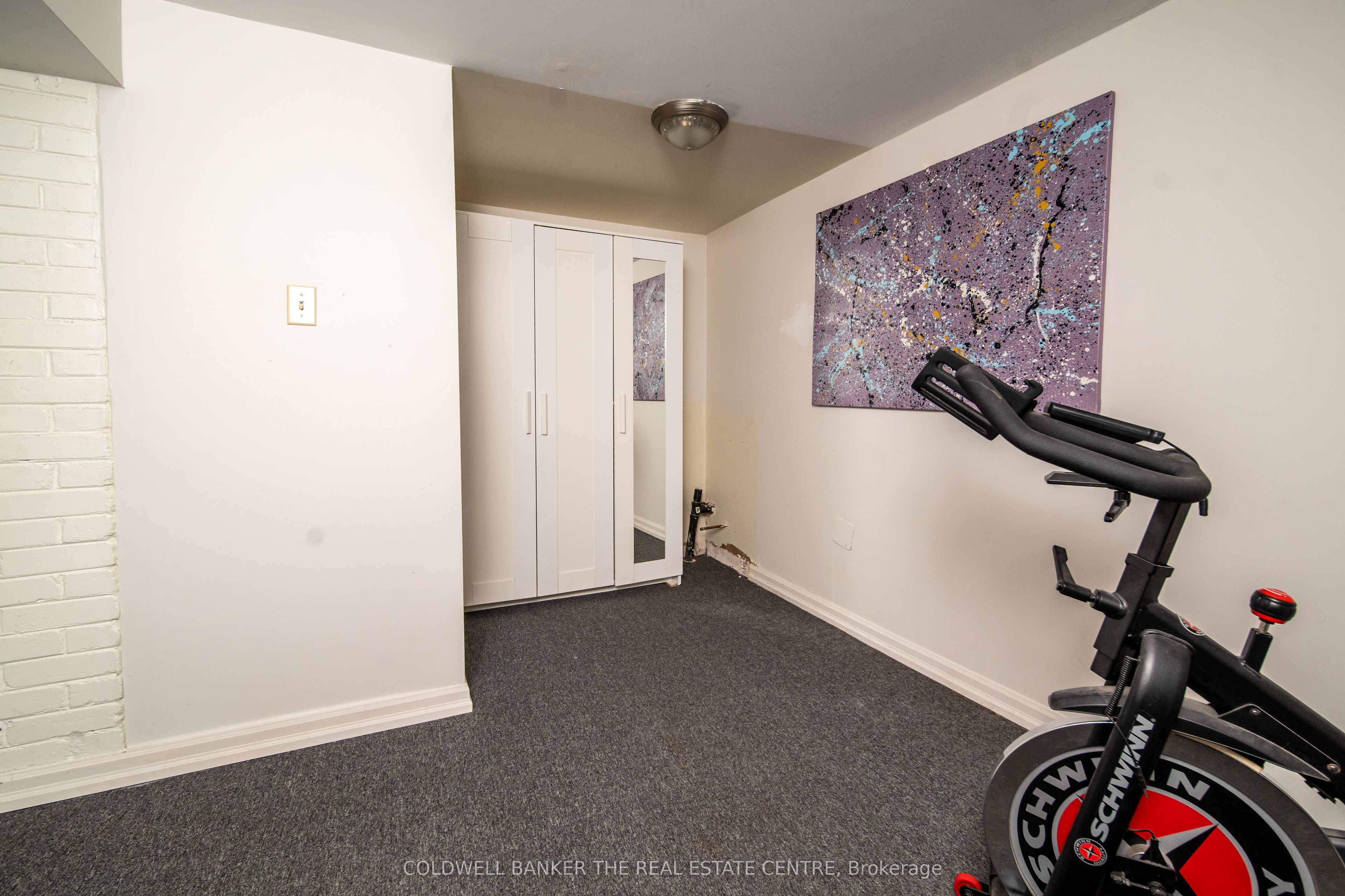 503 Scarborough Road Property Photo 23