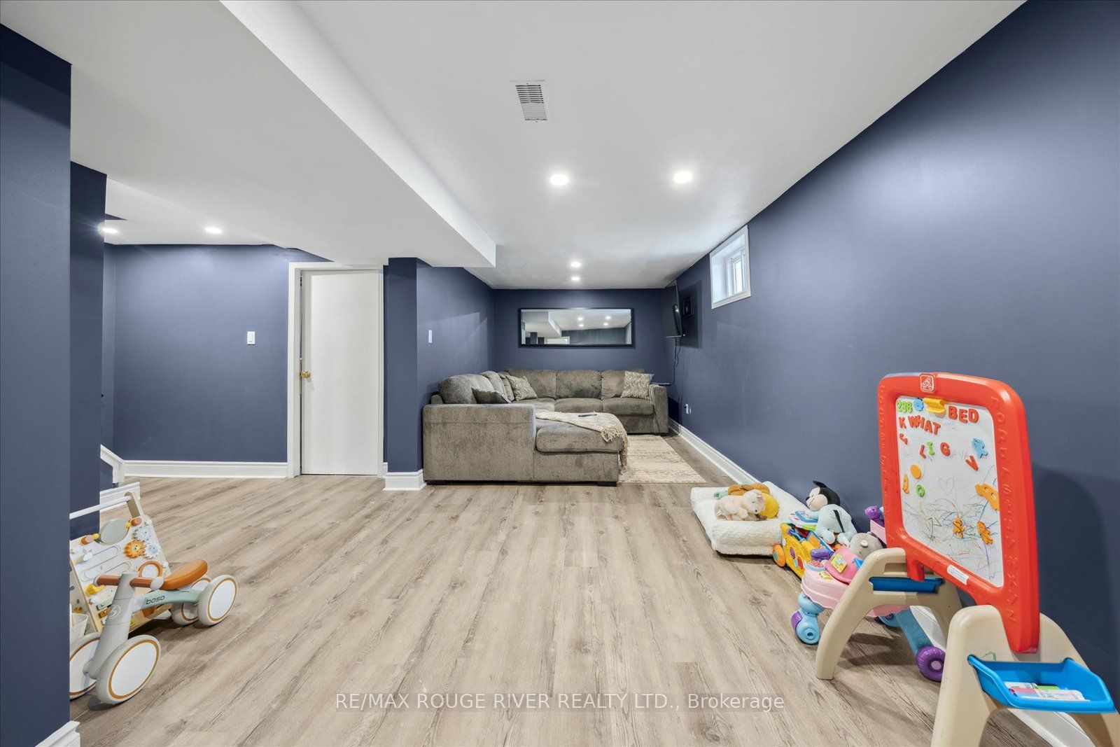 137 Patricia Avenue Property Photo 26
