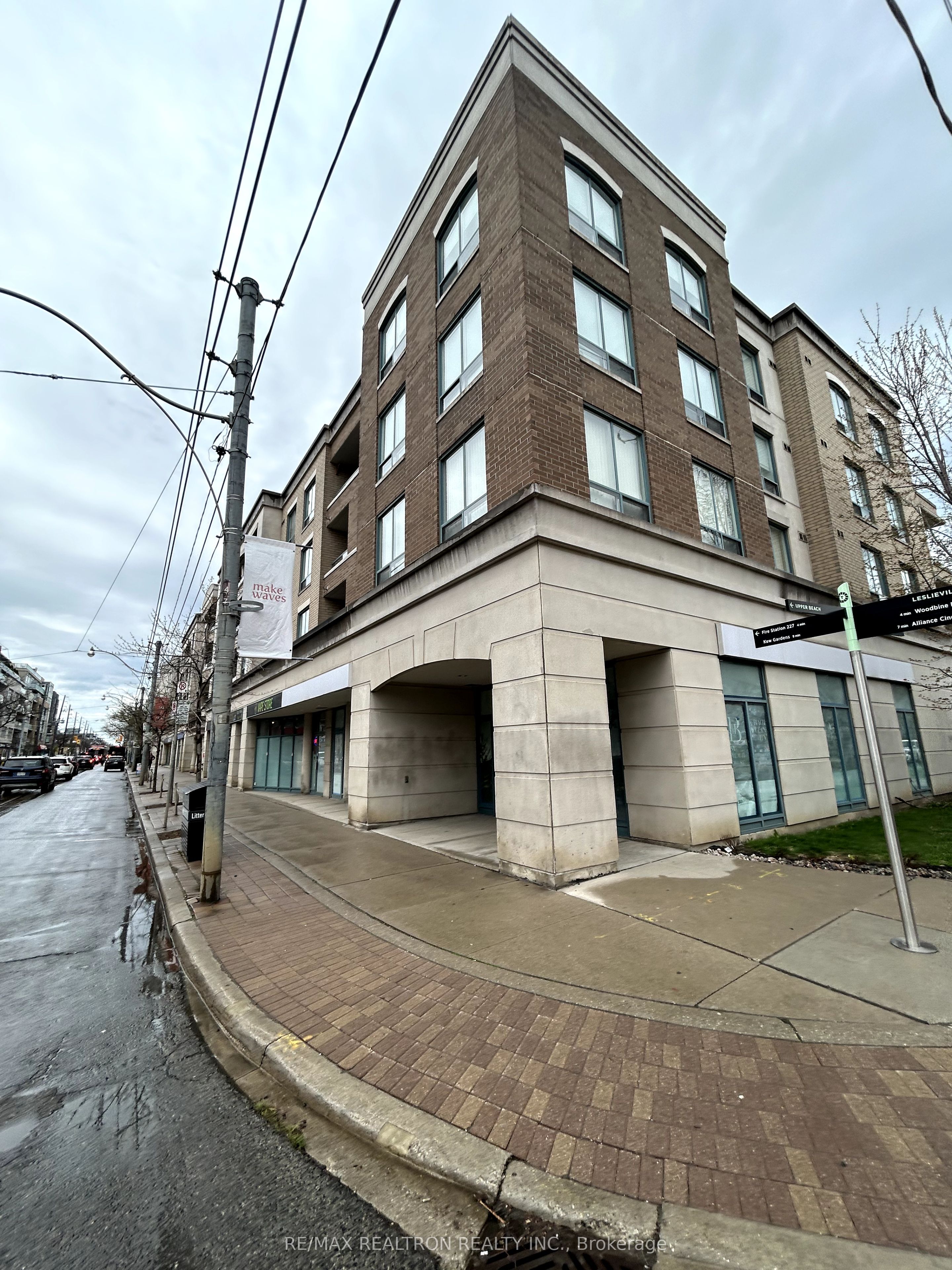 1815 Queen Street Property Photo 2