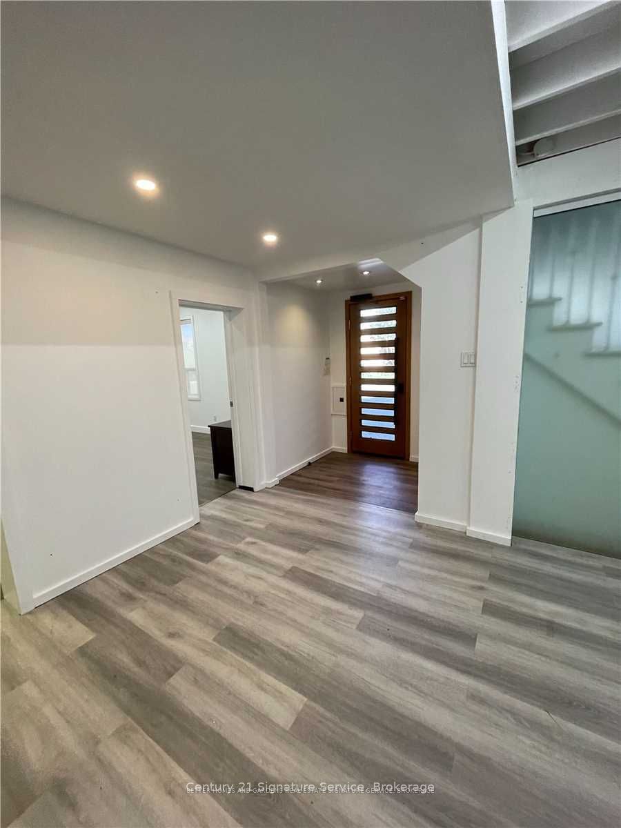 #1 - 1 Parnell Avenue Property Photo 3