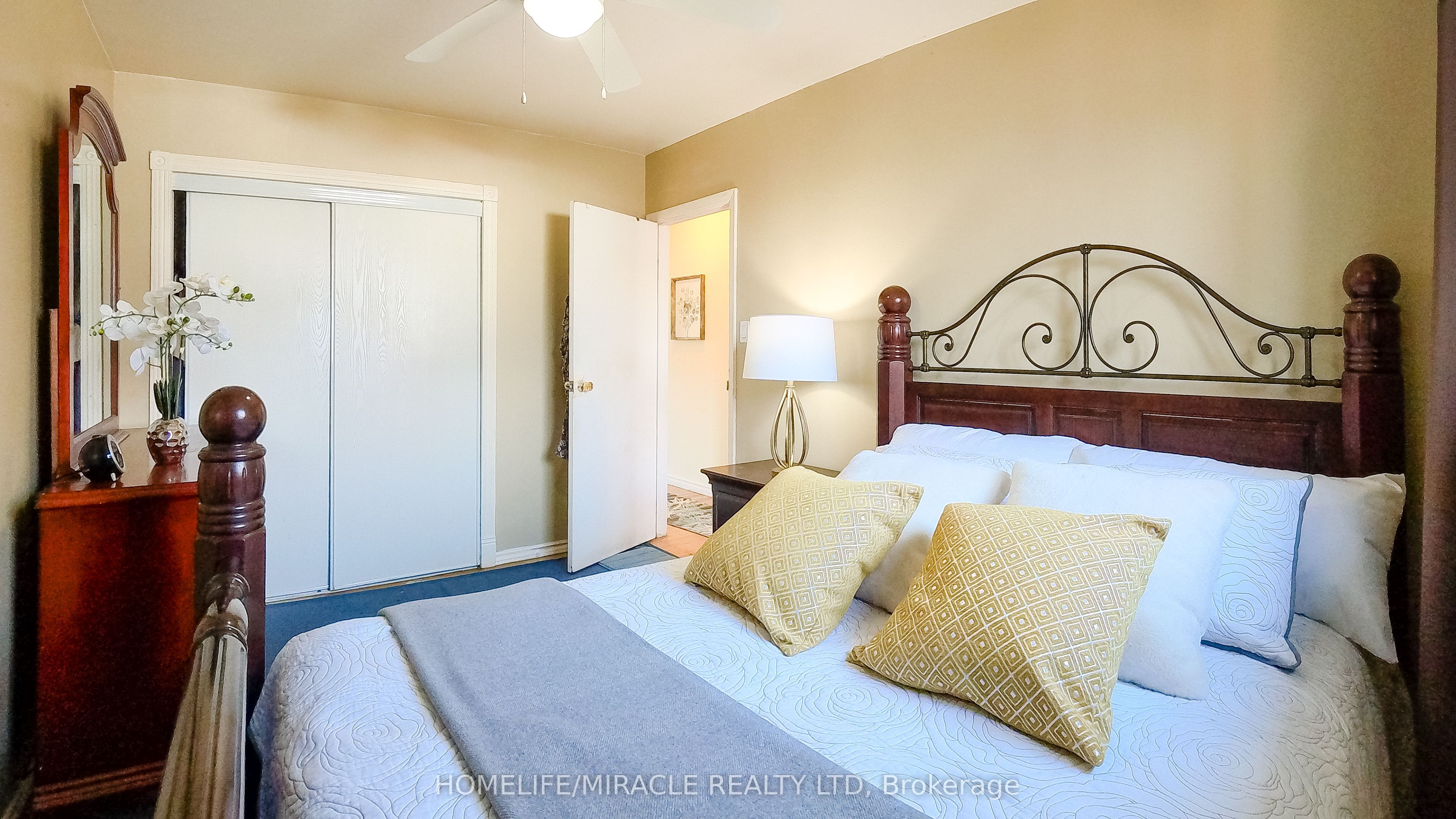 897 Antonio Street Property Photo 14