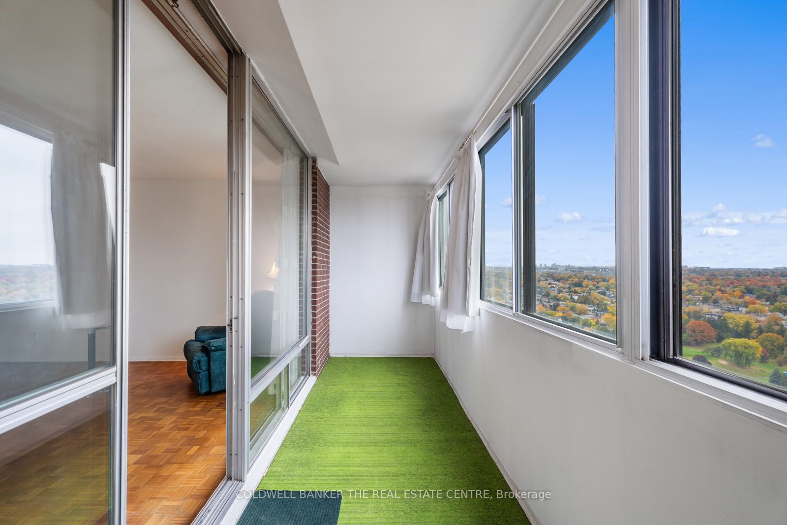 #ph 15 - 1 Massey Square Property Photo 25