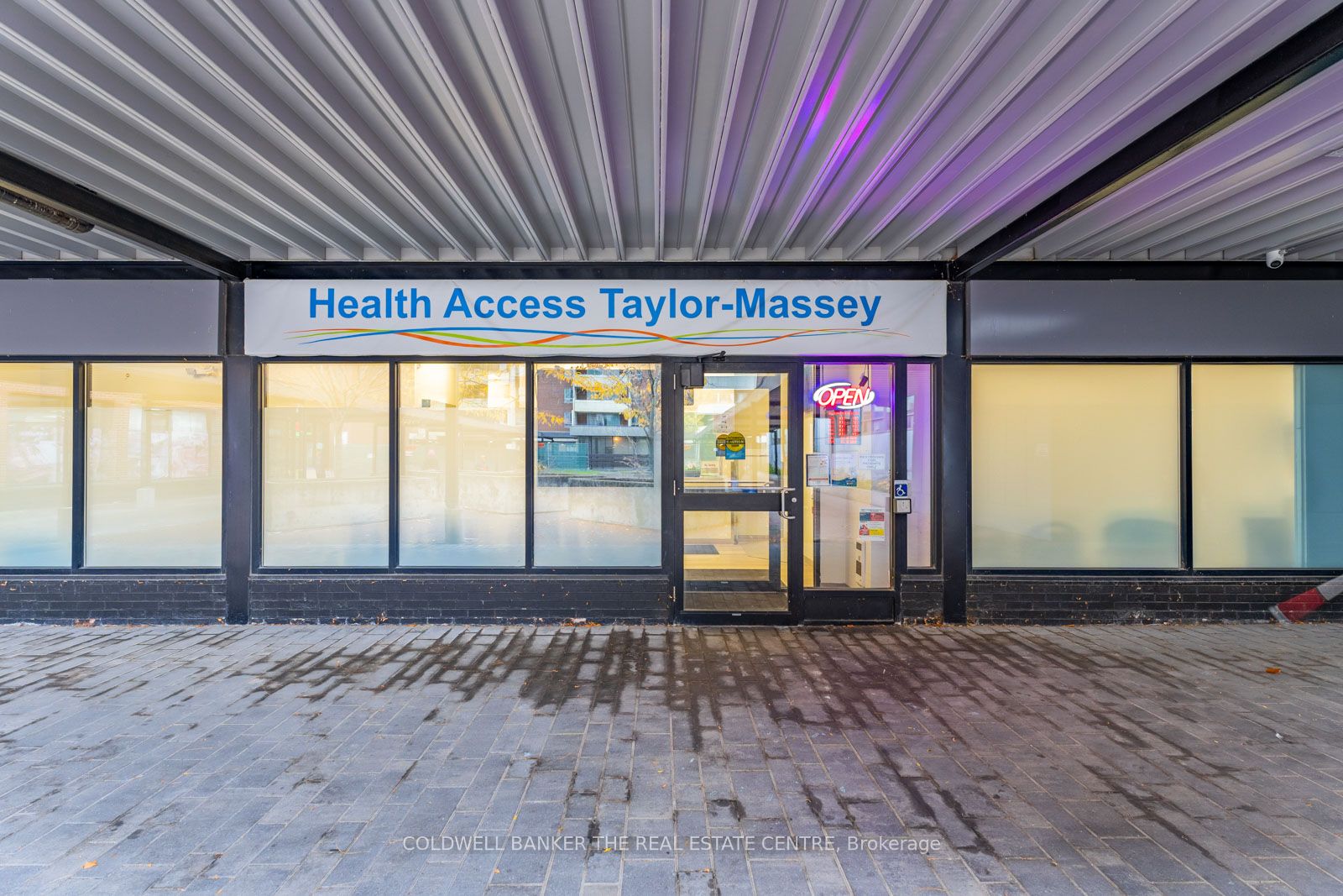#ph 15 - 1 Massey Square Property Photo 32