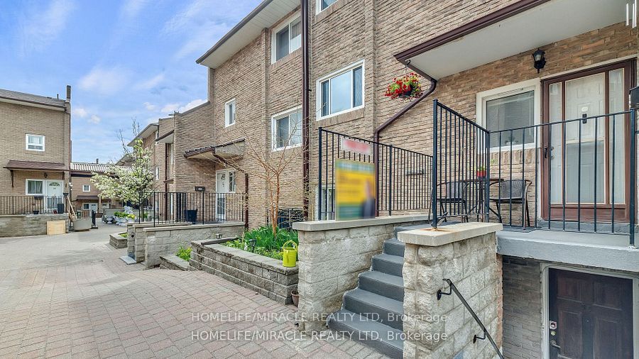 #54 - 91 Muir Drive Property Photo 7