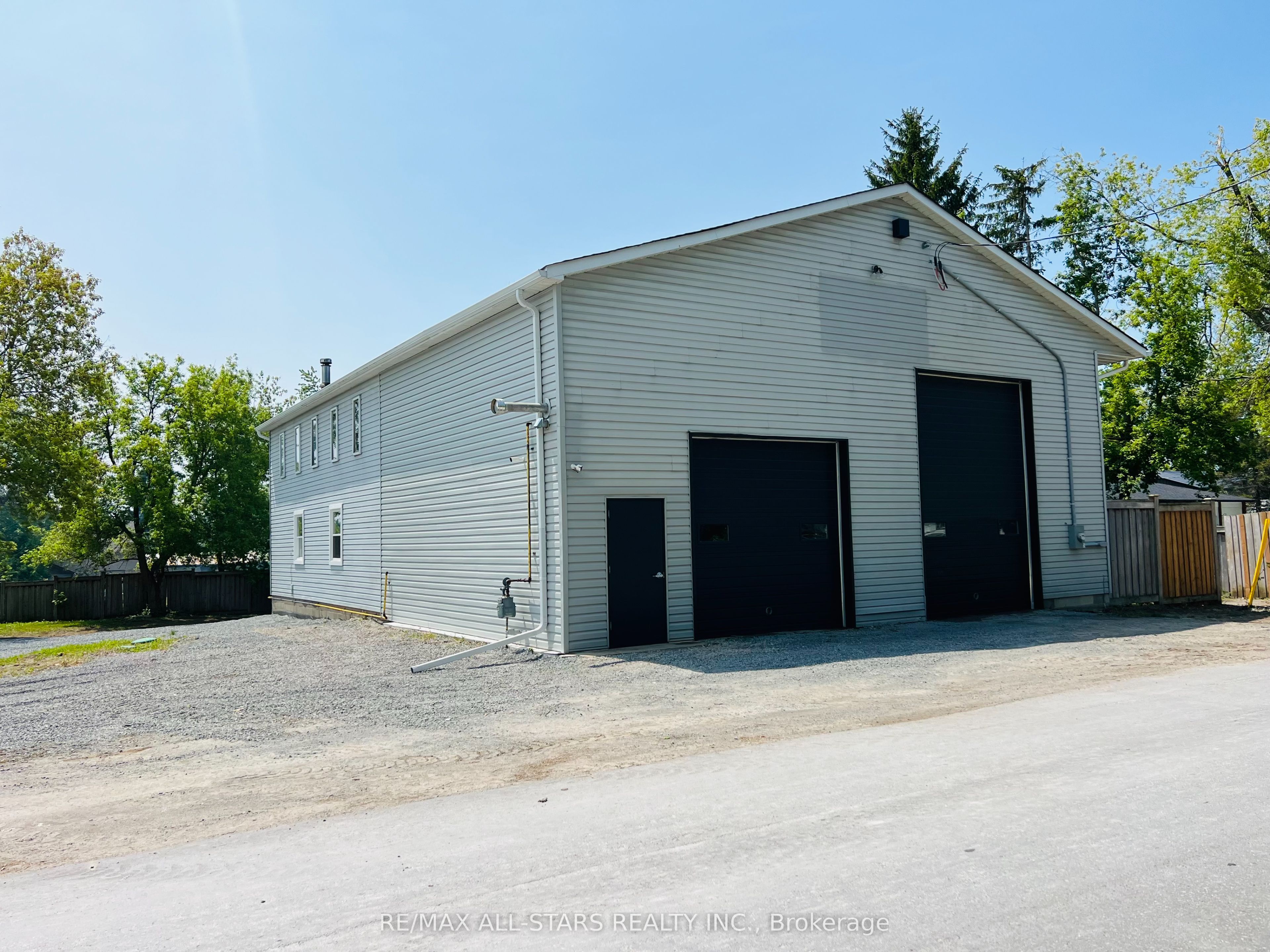 22990 Highway 12 Property Photo 3