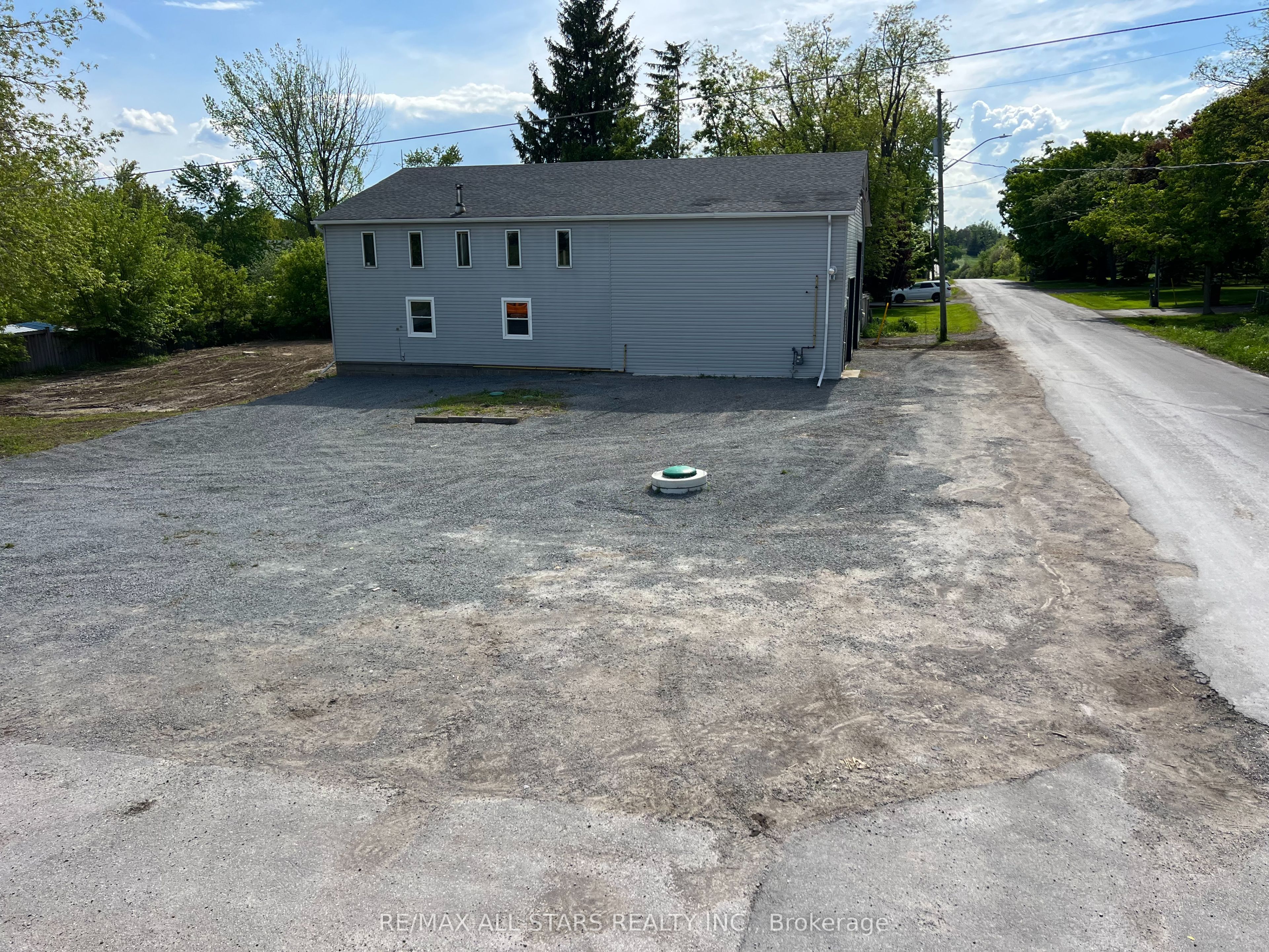 22990 Highway 12 Property Photo 5