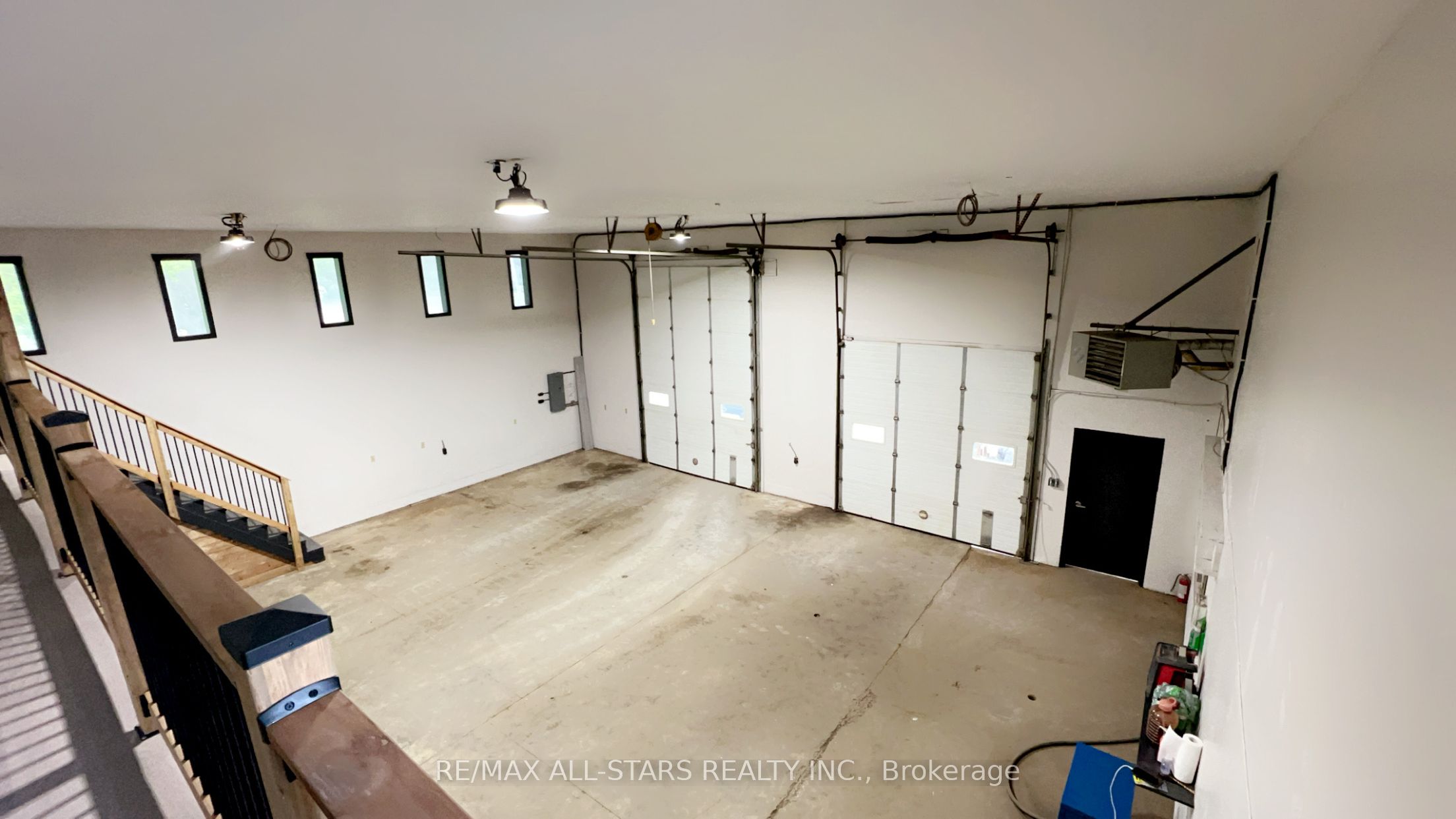 22990 Highway 12 Property Photo 8