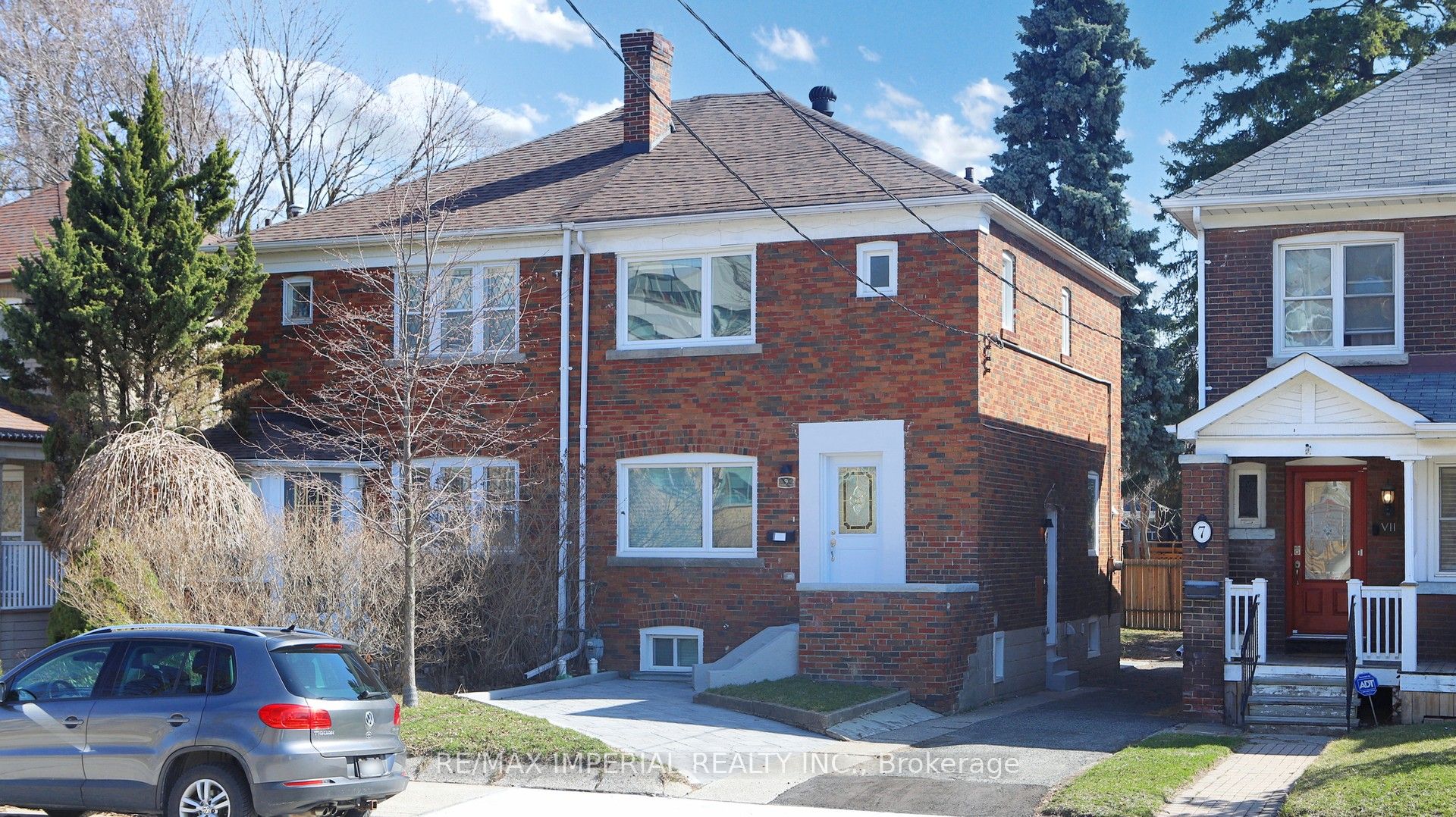 9 Lesmount Avenue Property Photo 1
