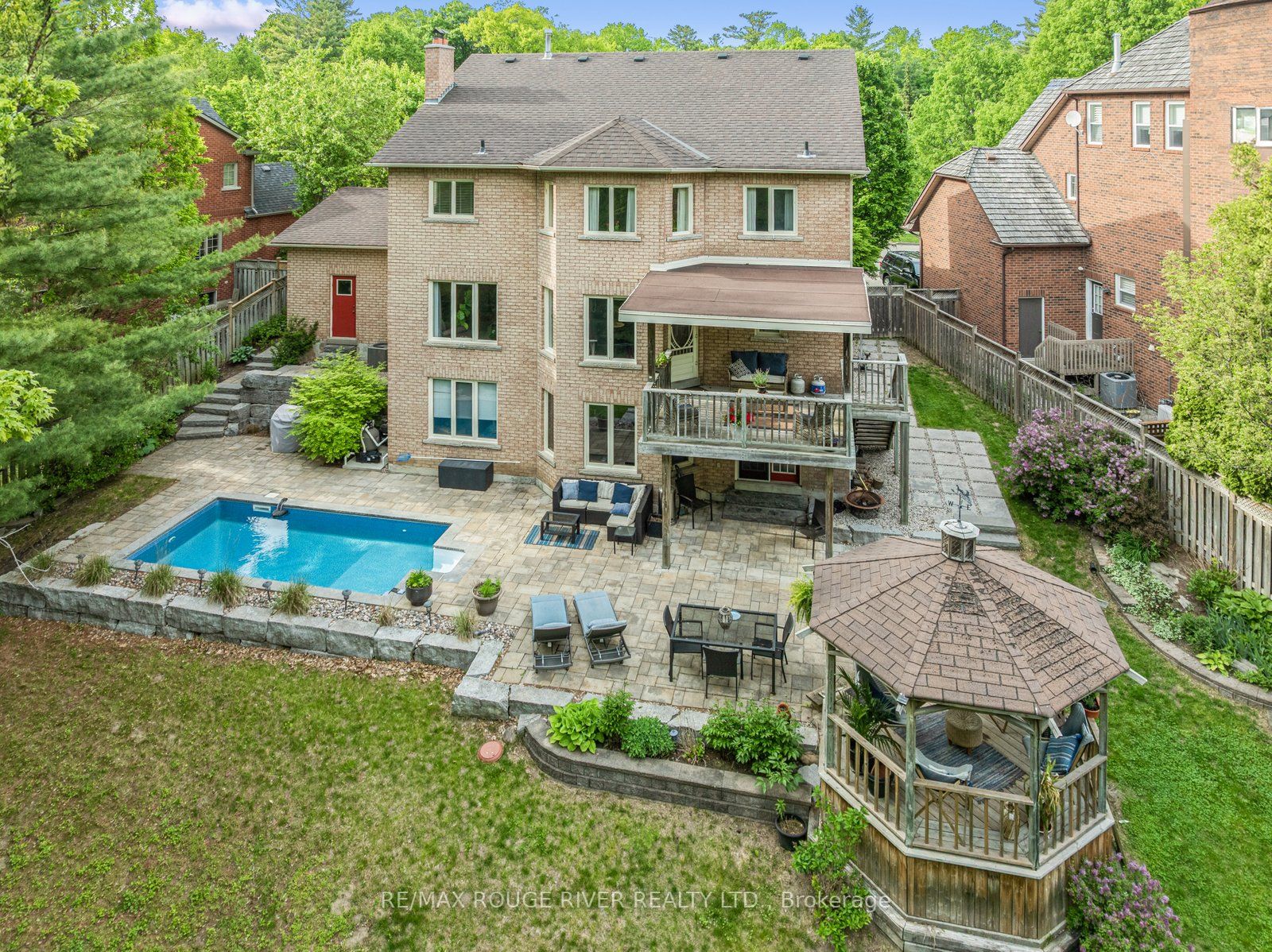 921 Duncannon Drive Property Photo 35