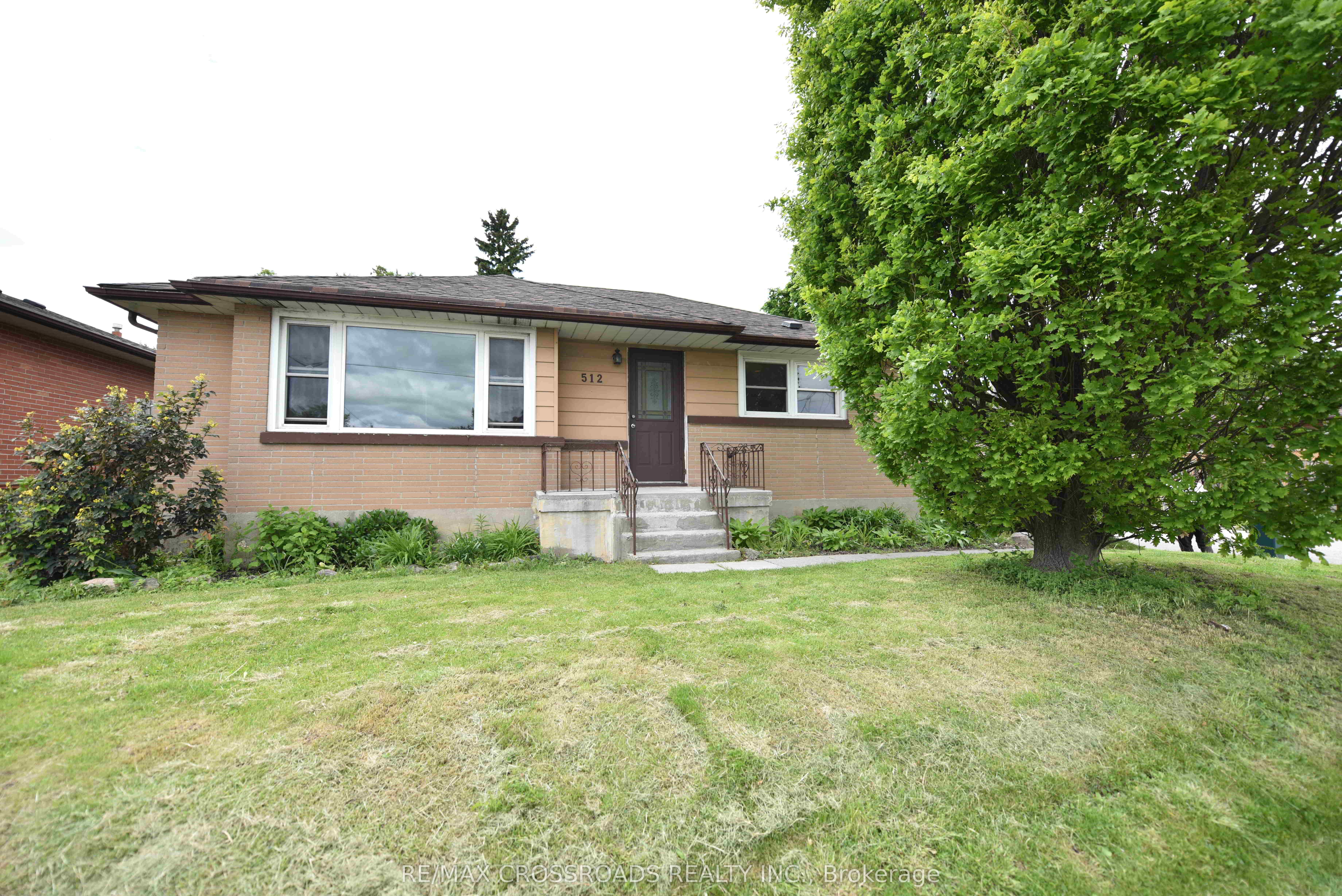 512 Wilson Road S Property Photo 1
