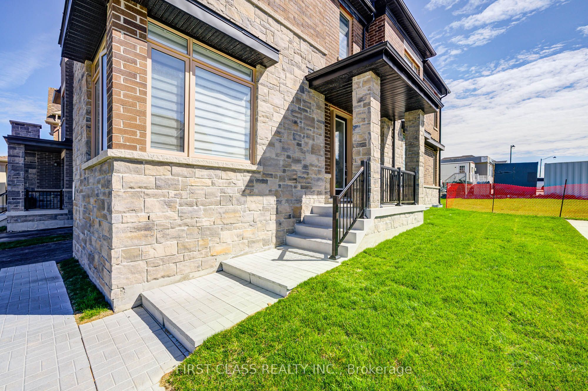 2049 Chris Mason Street Property Photo 8