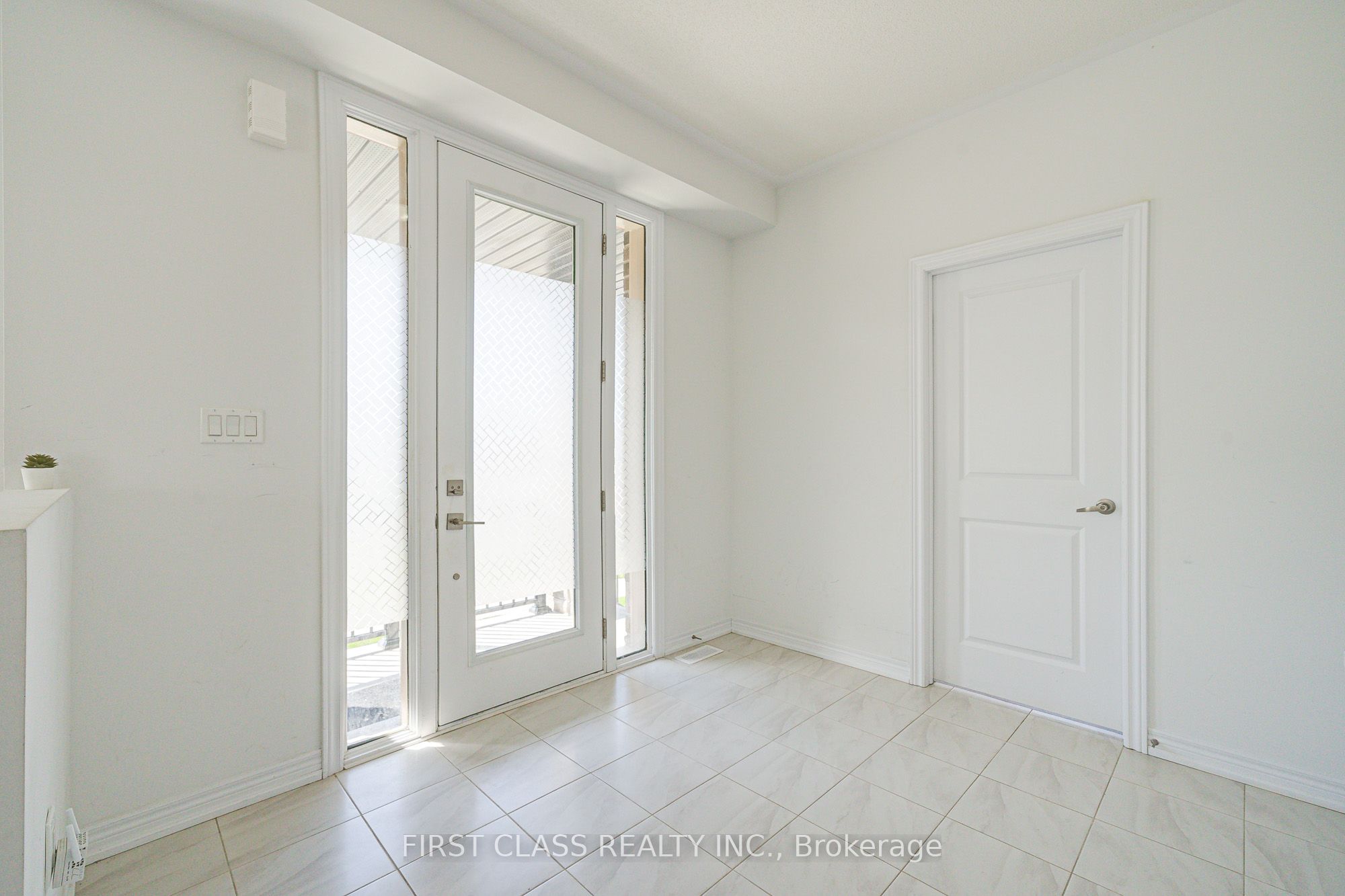 2049 Chris Mason Street Property Photo 10