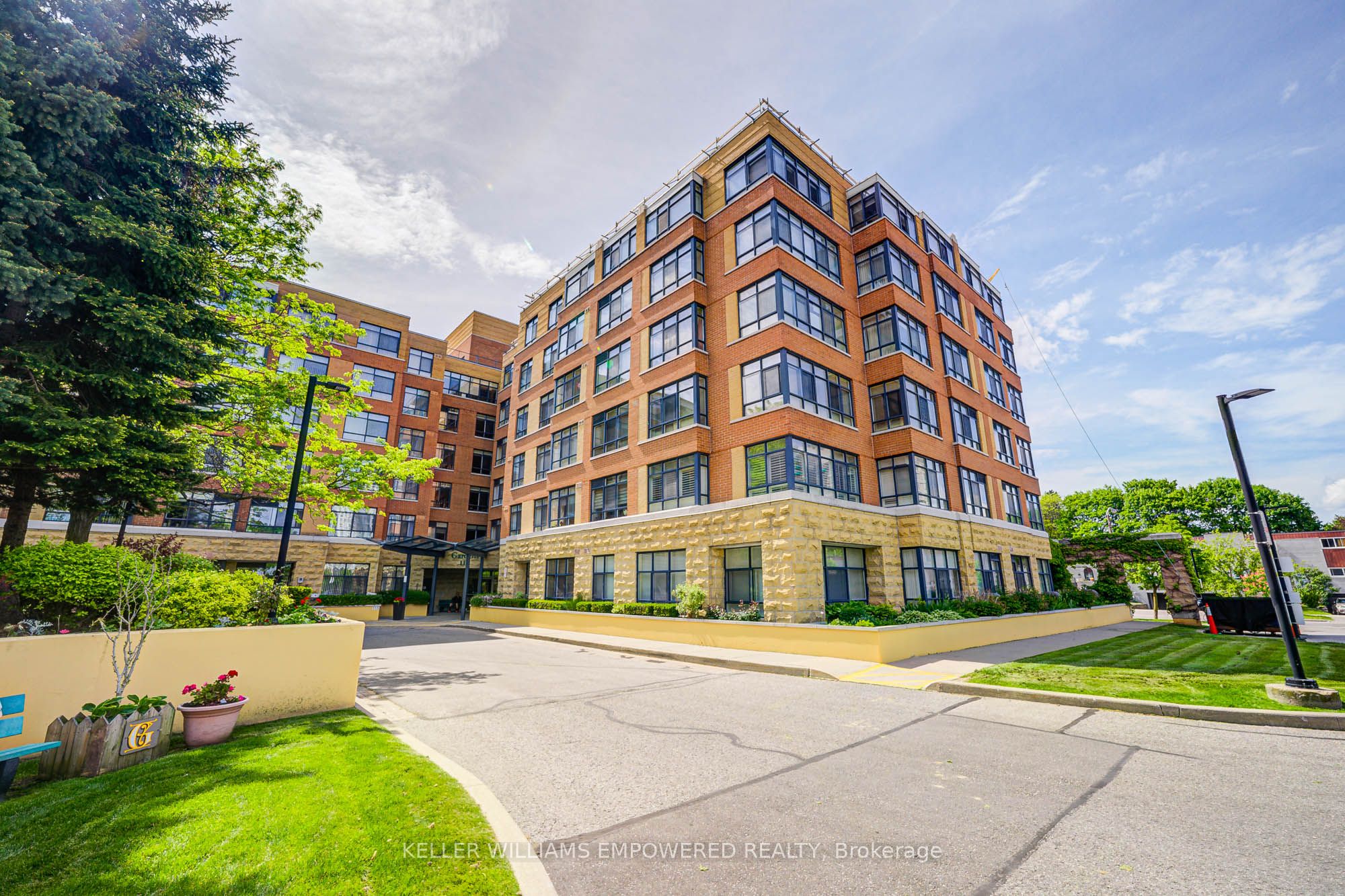 #410 - 115 Bonis Avenue Property Photo 1